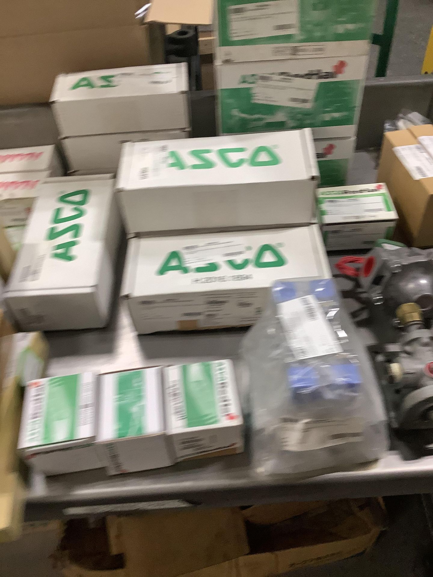 Lot of NEW Valves: Asco, CKD, Continental, Parker Hannifin, Vickers, and MORE - list in Description - Image 2 of 9