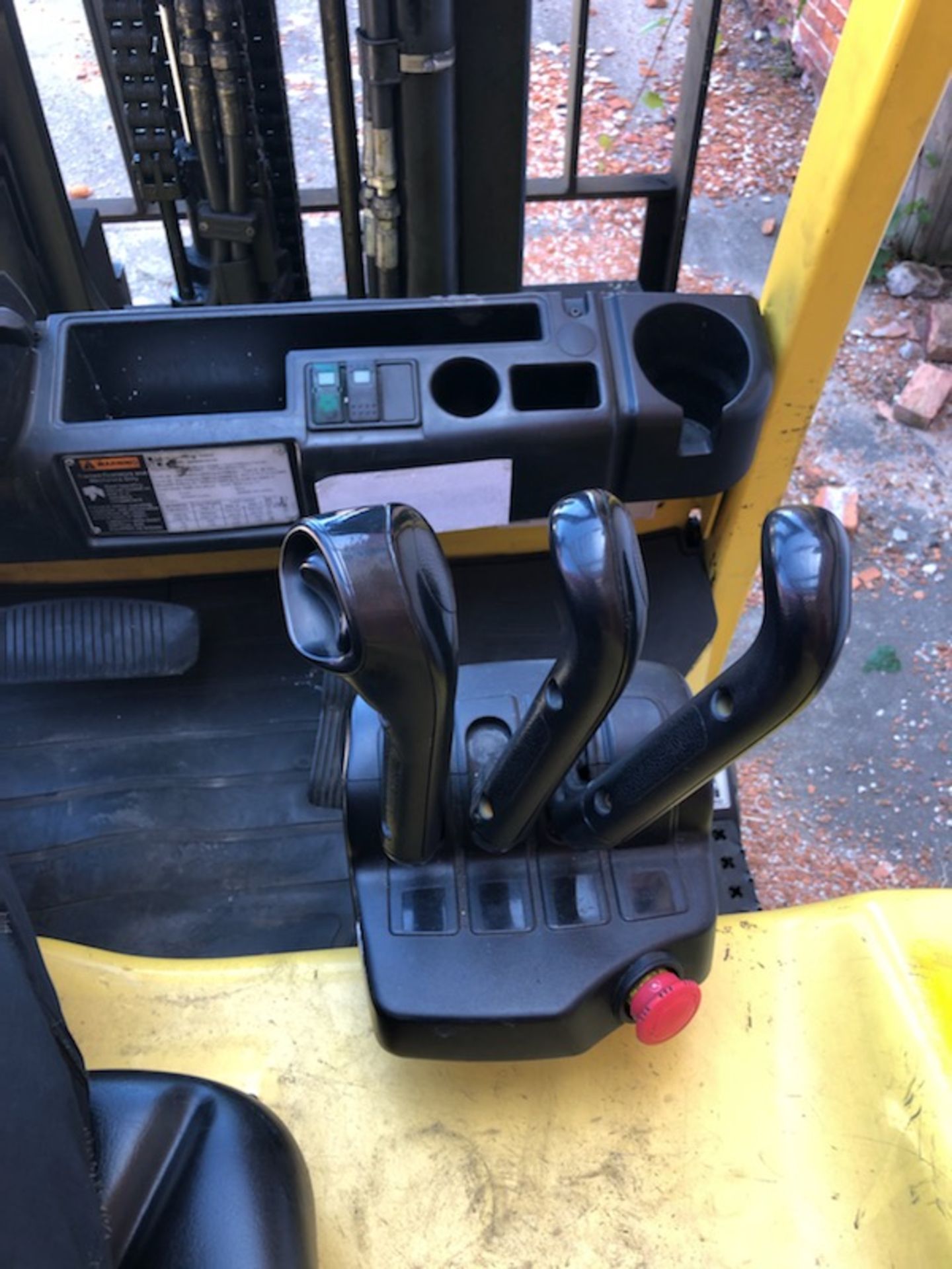 2013 Hyster 8,000 Lb Capacity Electric Forklift Model E80XN - Image 4 of 6