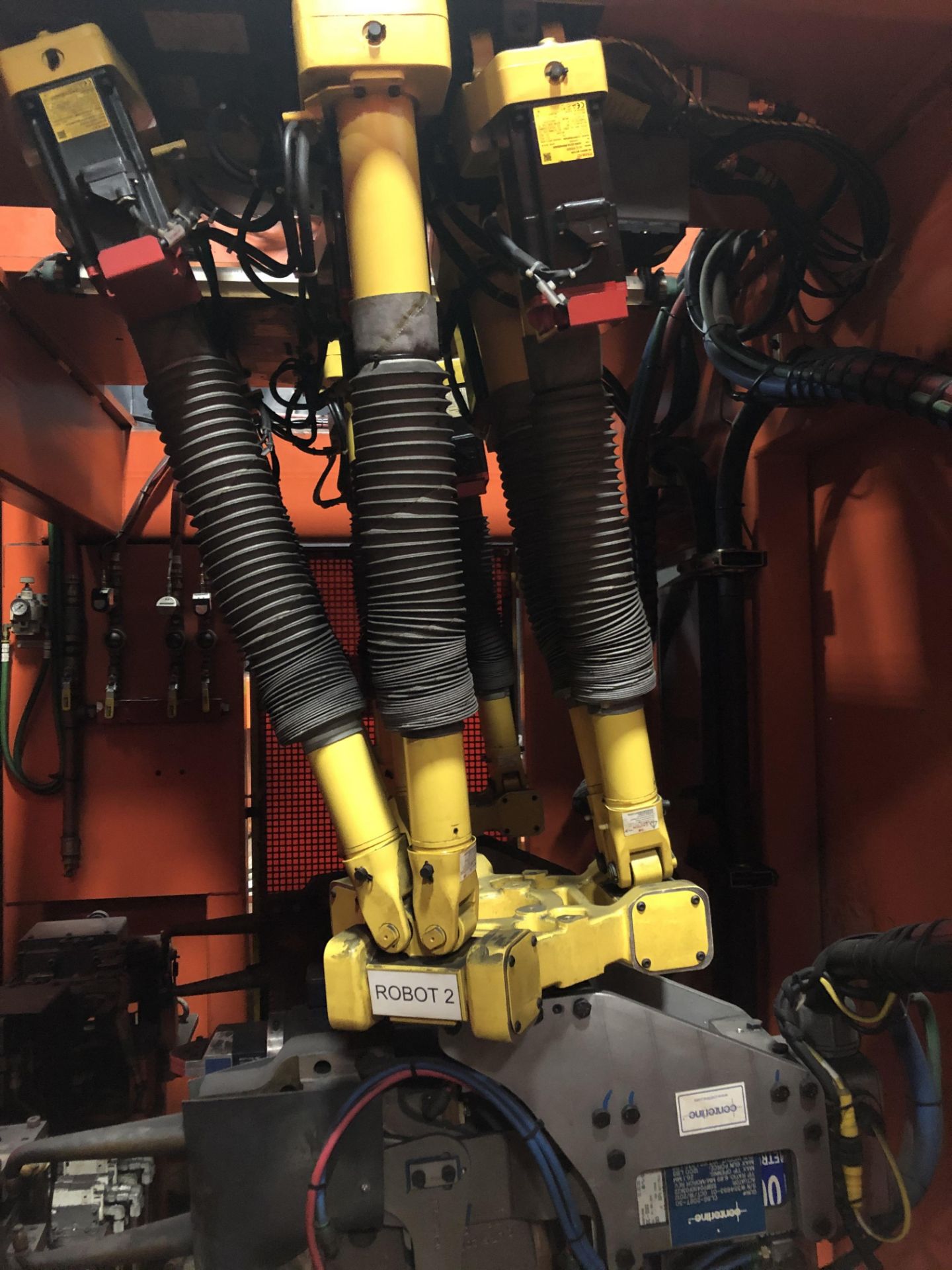 DUAL FANUC F200-iB SPOT WELDING SYSTEM - Image 5 of 32