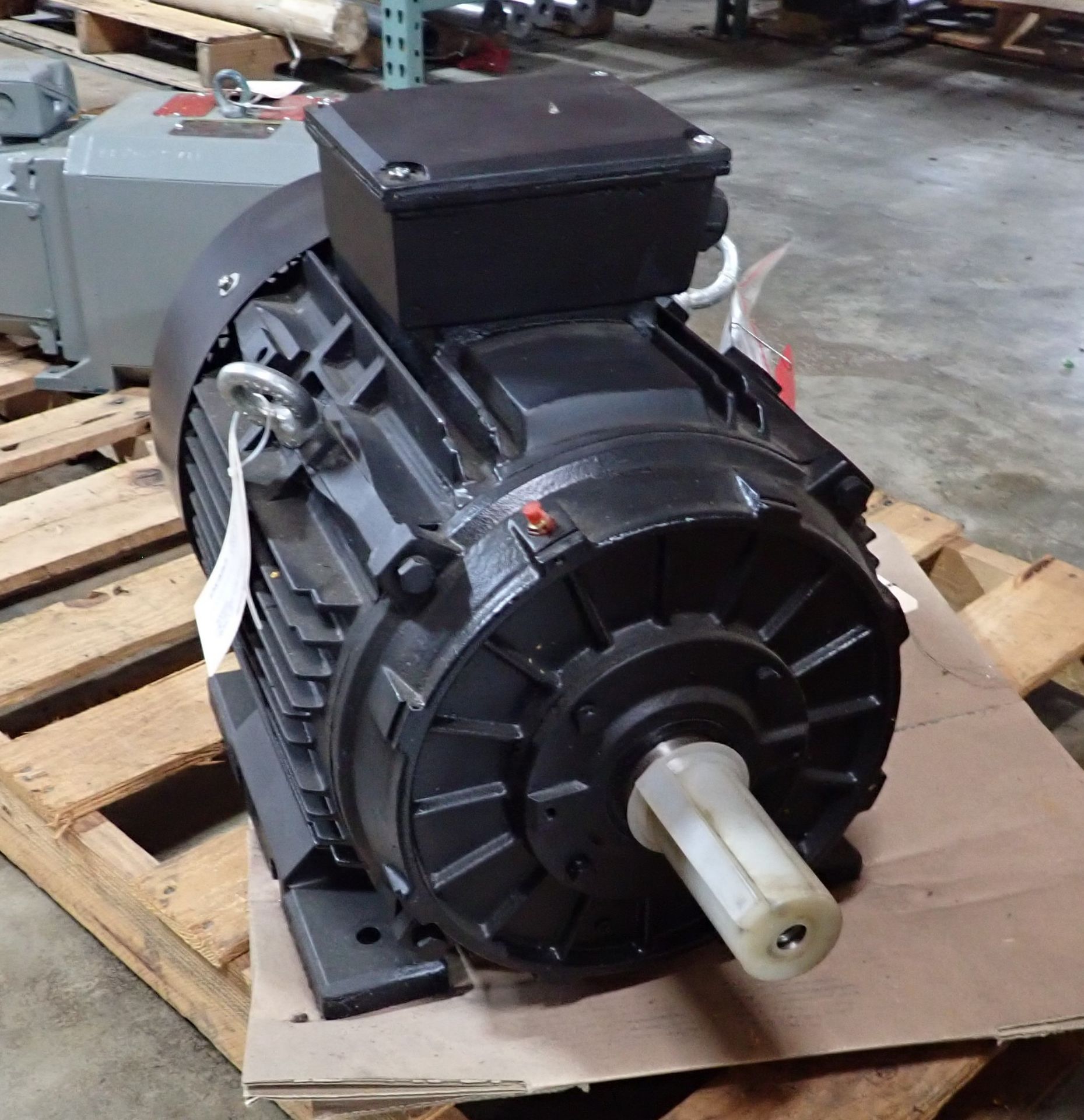 30 HP Lafert Motor - Image 2 of 4