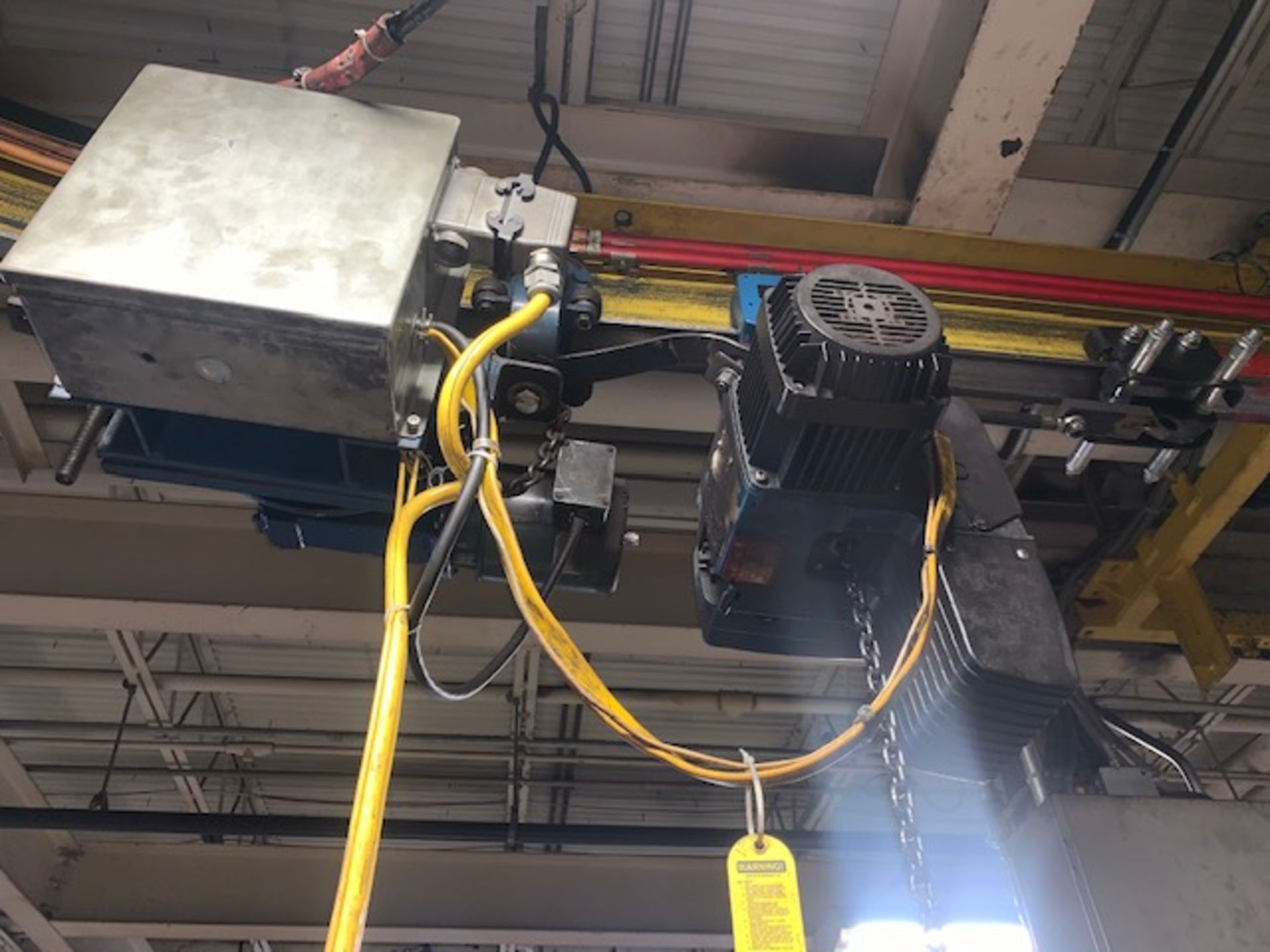 1 Ton Demag Electric Chain Hoist w/ Seperate Power Trolley Attached, Pendant Unit - Image 4 of 8