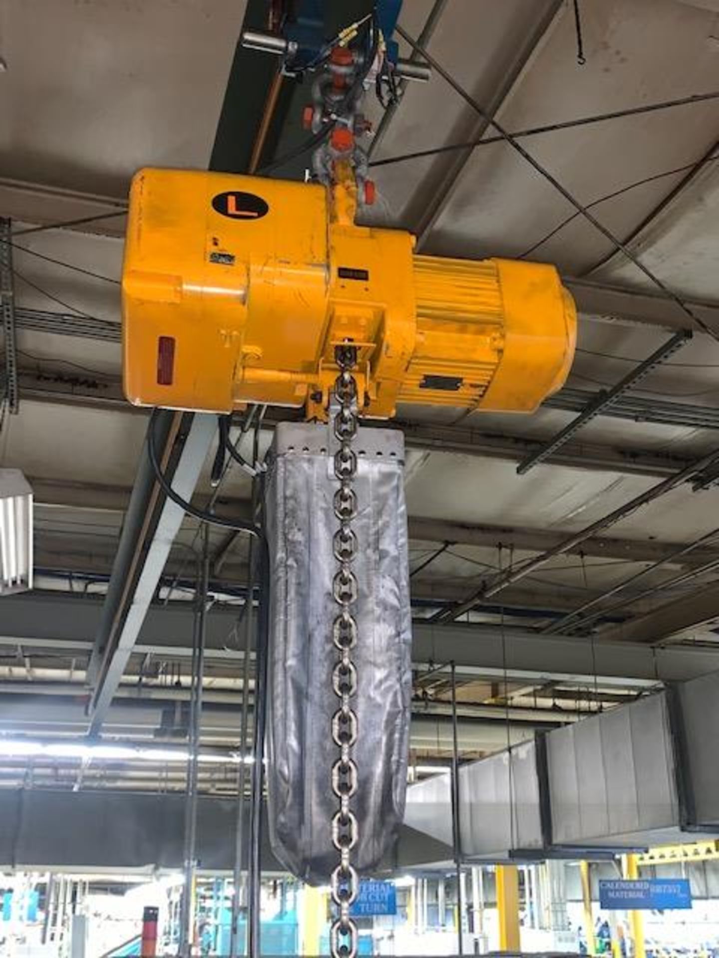 2 Ton Harrington Electric Chain Hoist w/ Pendant & Manual Trolley, 14 FPM, Mfg'd: 2019 - Image 3 of 4