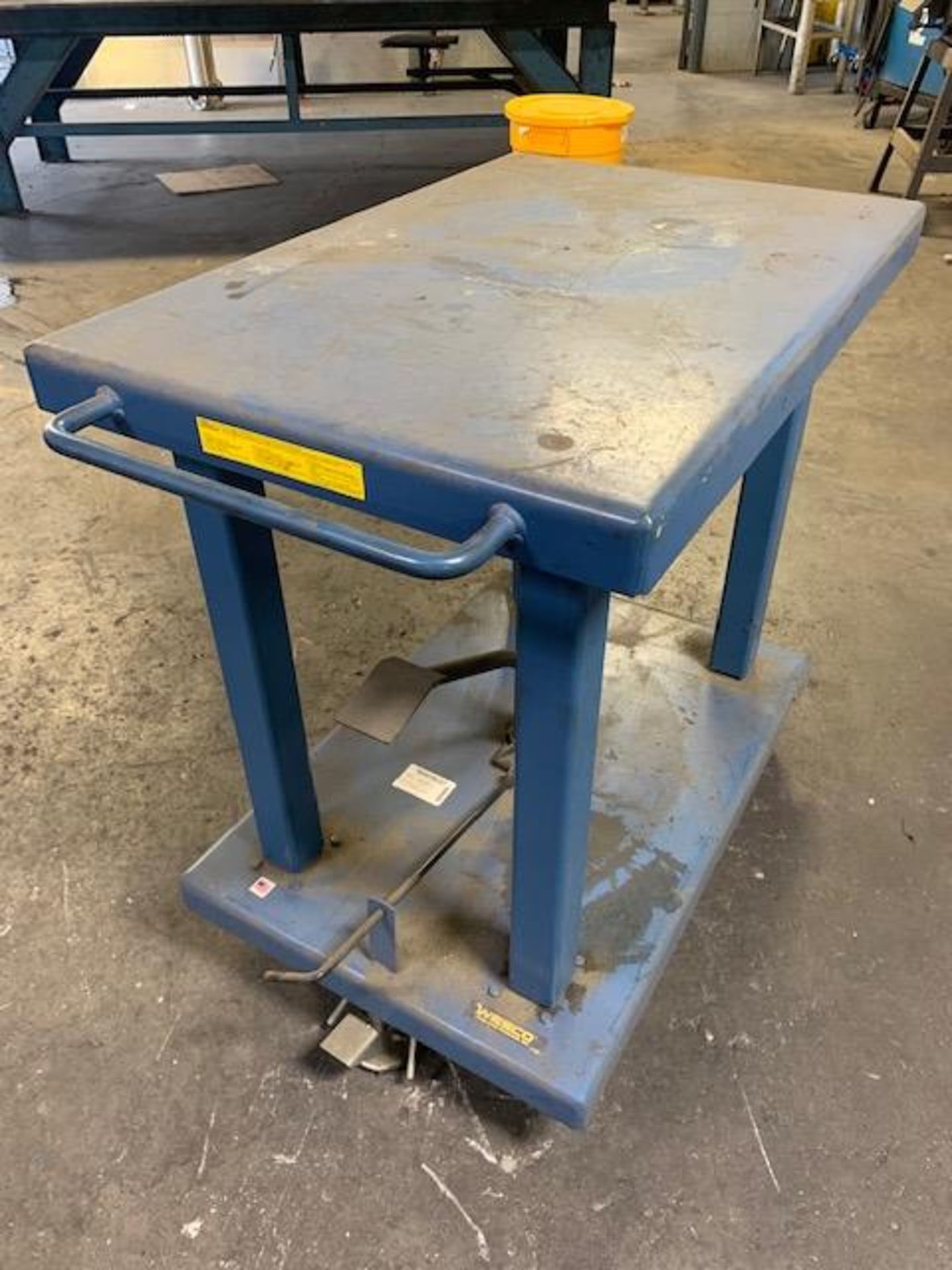 Wesco 2,000 Lb. Hydraulic Lift Table, 24" x 36" Table, Mod# LT-20-2436