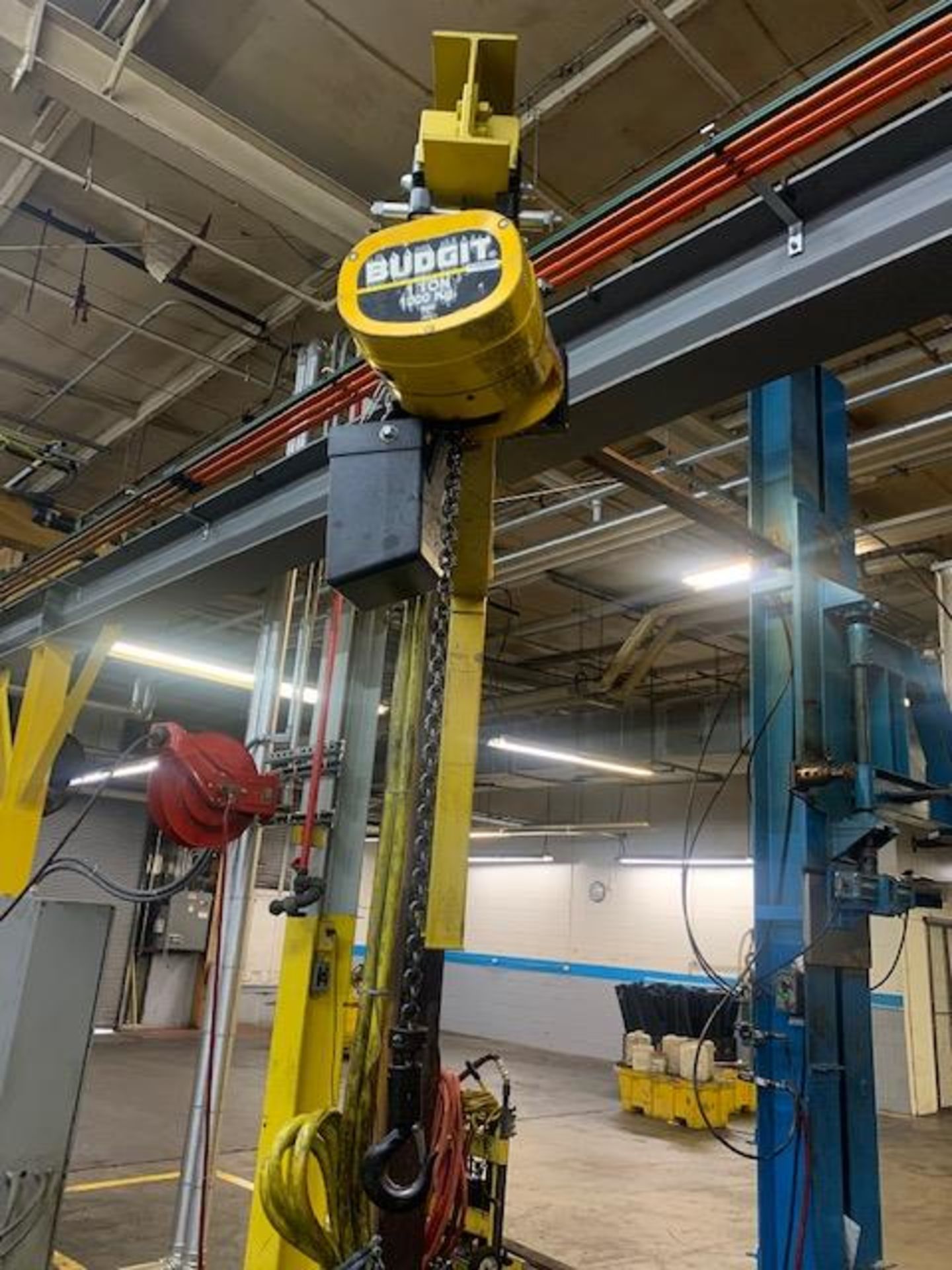 1 Ton Abell - Howe Beam Mounted Jib Crane w/ 1 Ton Budgit Air Hoist - Image 7 of 7