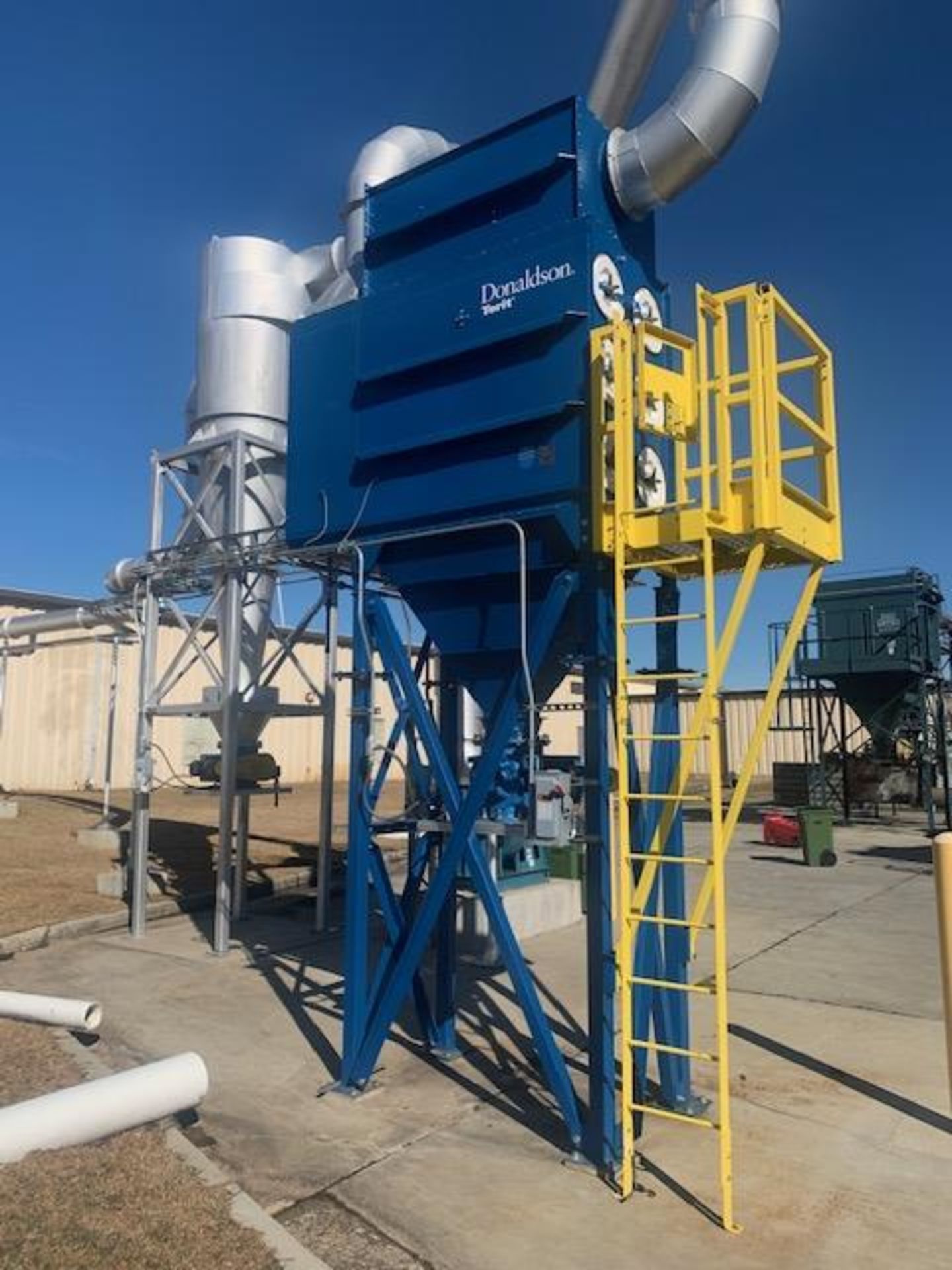 Torit Donaldson Dust Collector System, Mod# DF3-12, 50 HP, Mfg'd: 2018