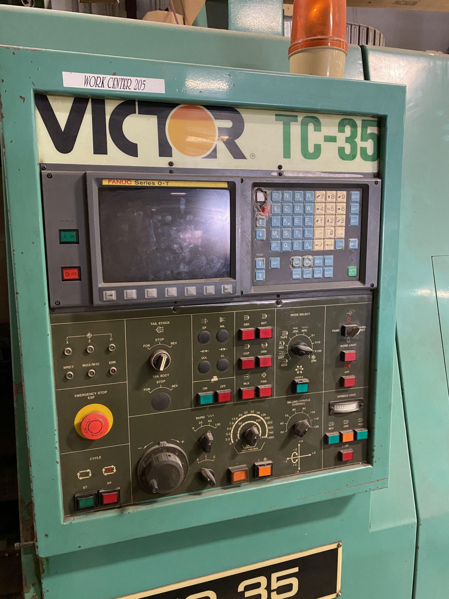 1992 Victor TC-35 CNC Lathe - Image 2 of 7