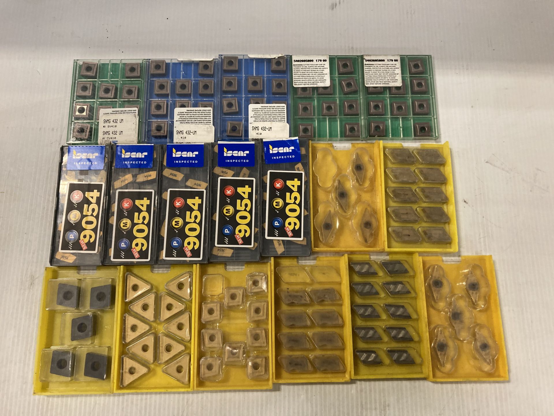 Lot of (160) New? Misc Carbide Inserts