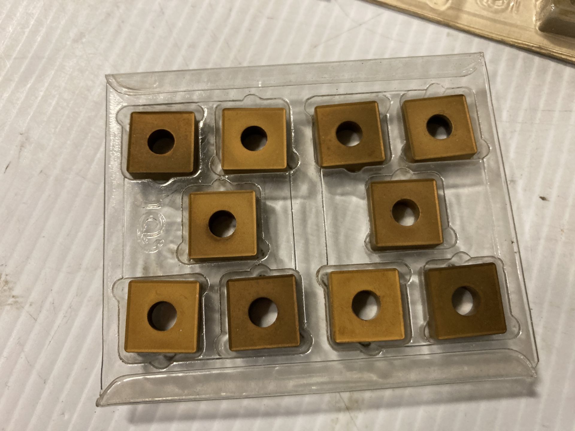 Lot of (119) New? Kennametal Carbide Inserts, P/N: SNMM 432 - Image 2 of 3
