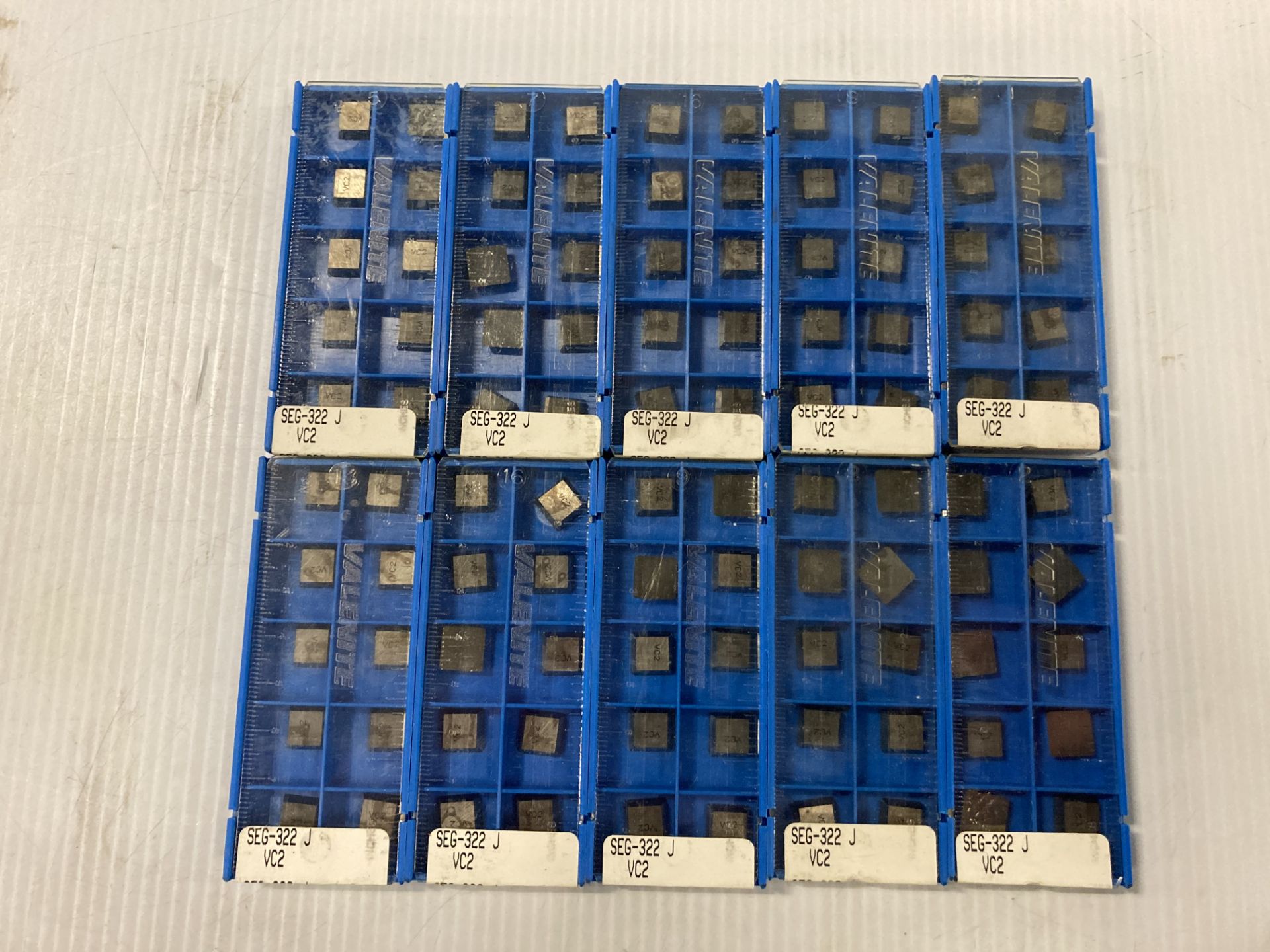 Lot of (100) New? Valenite Carbide Inserts, P/N: SEG-322 J VC2