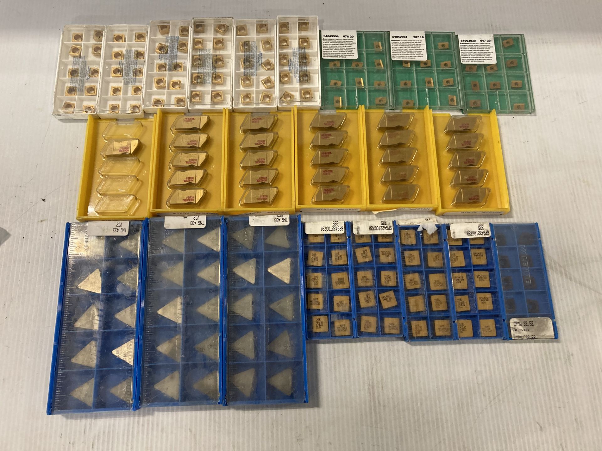 Lot of (190) New? Misc Carbide Inserts