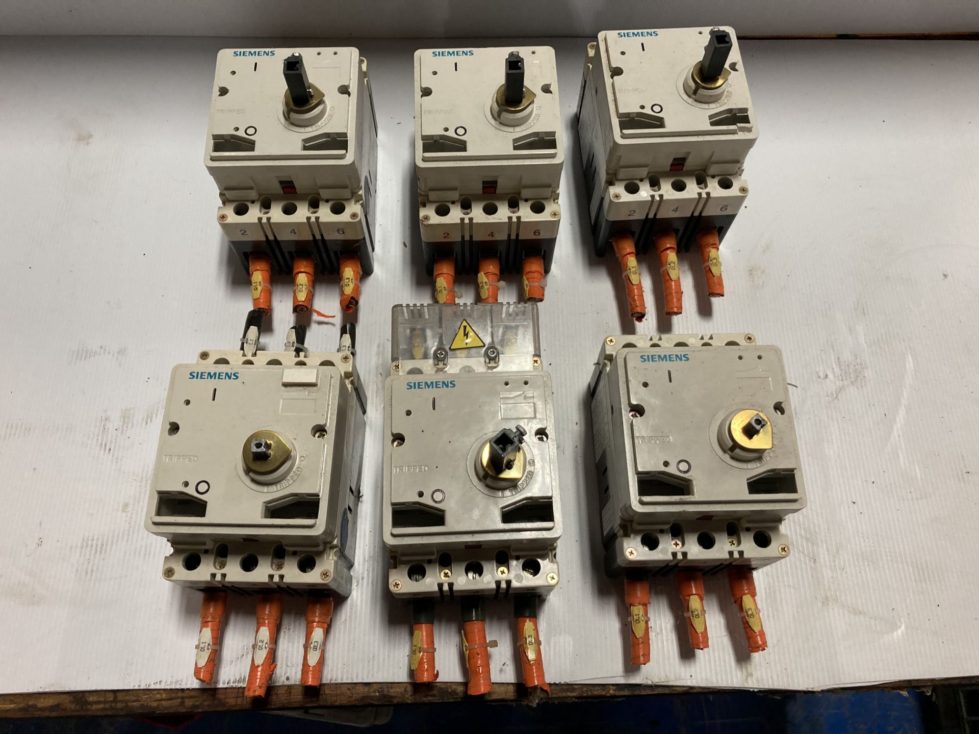 Lot of (6) Siemens Circuit Breakers - Image 2 of 5