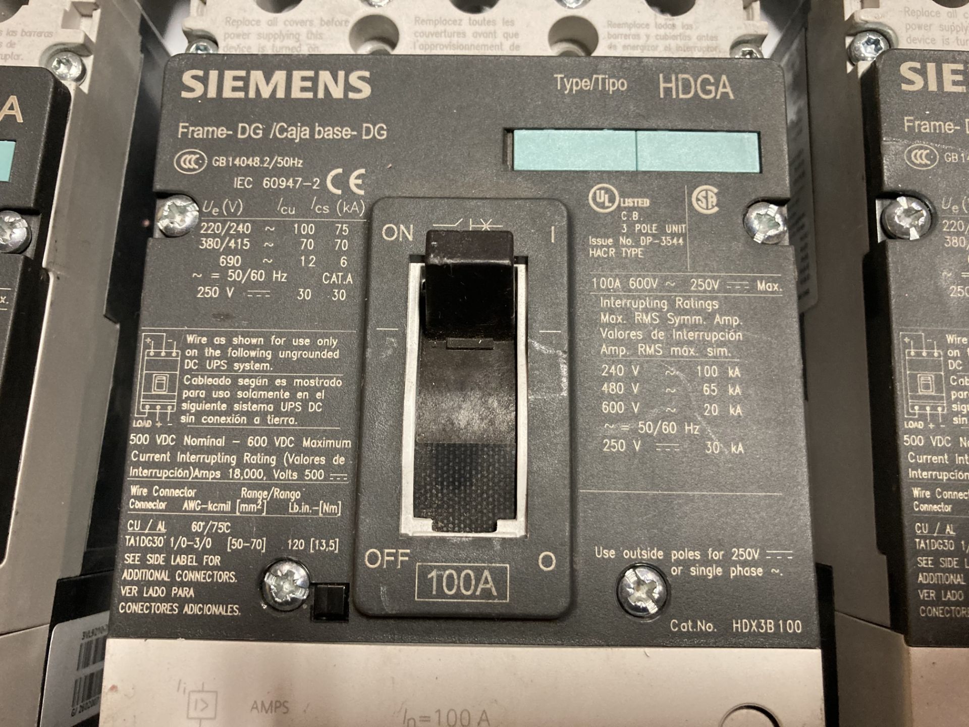Lot of (14) Siemens 100A Circuit Breakers, Type: HDGA - Image 5 of 5
