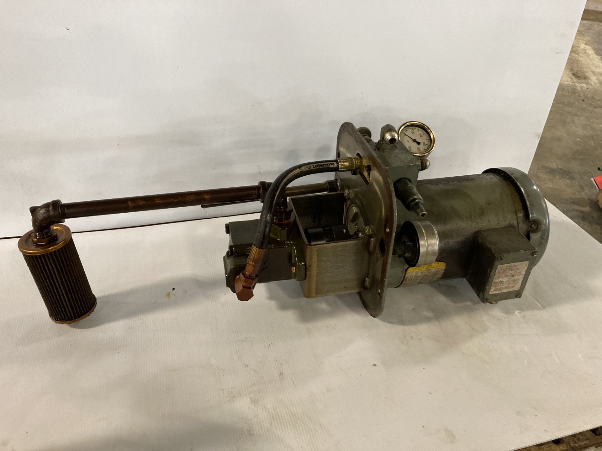 Vickers Pump with 2HP Motor