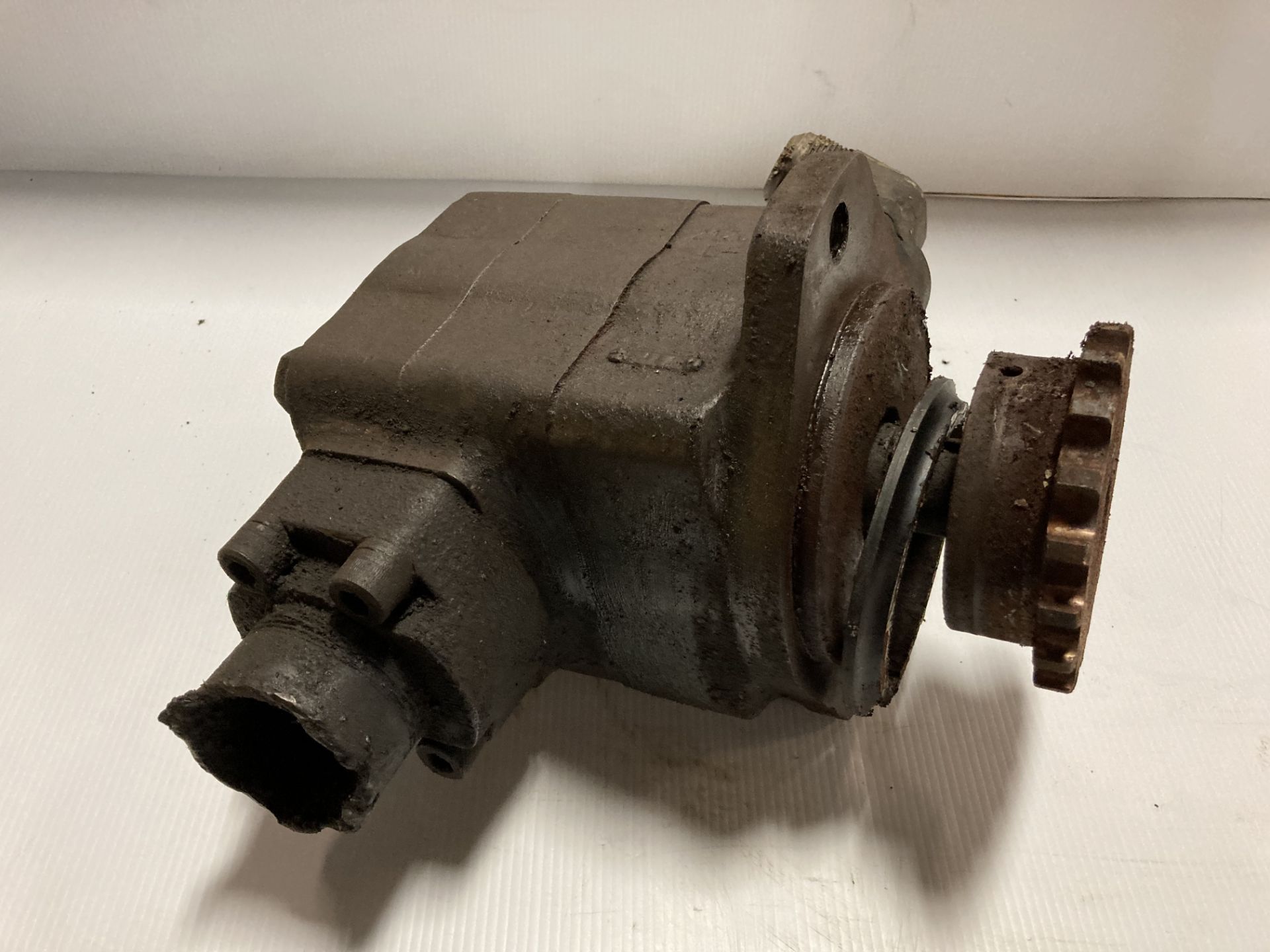 Vickers Vane Pump, P/N: F335V 35A 1A 20L282