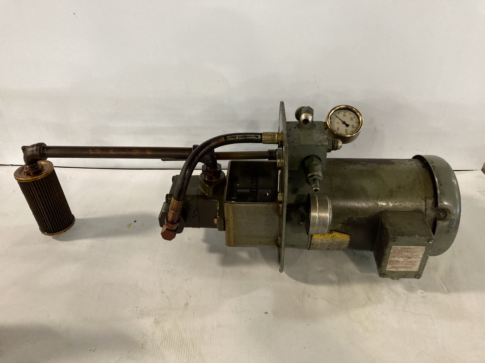 Vickers Pump with 2HP Motor - Image 2 of 7