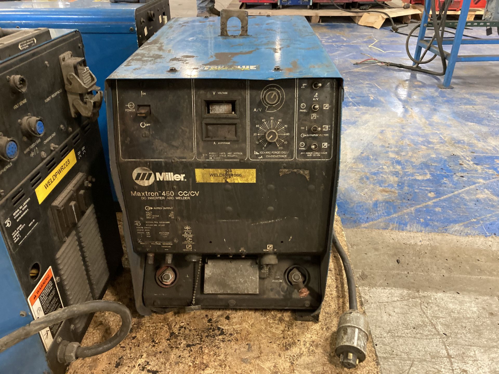 Miller Maxtron 450 CC/CV Arc Welder - Image 2 of 6