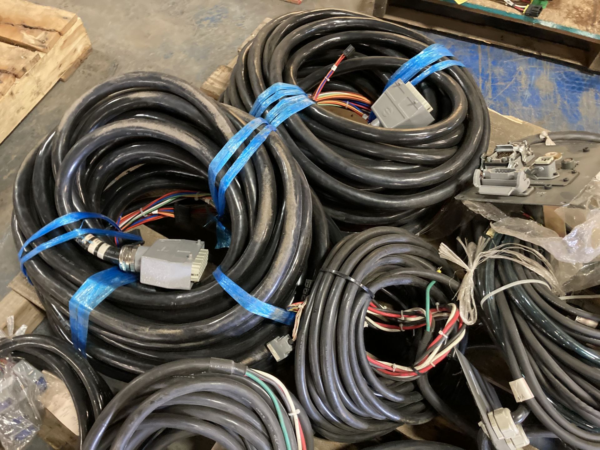 Lot of Fanuc Cable Assemblies - Image 4 of 10