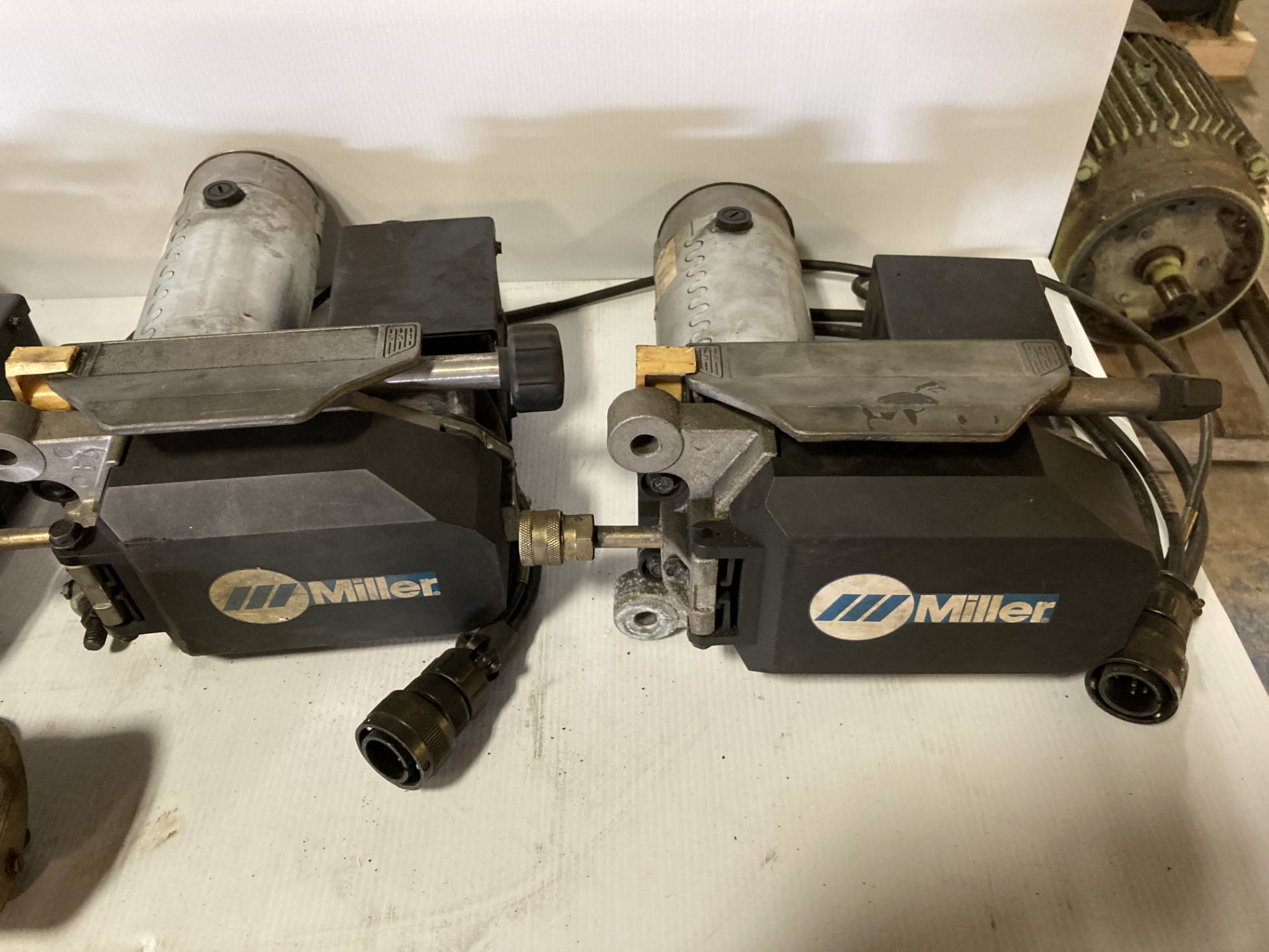 (6) Miller Welding Wire Feeders - Bild 5 aus 5