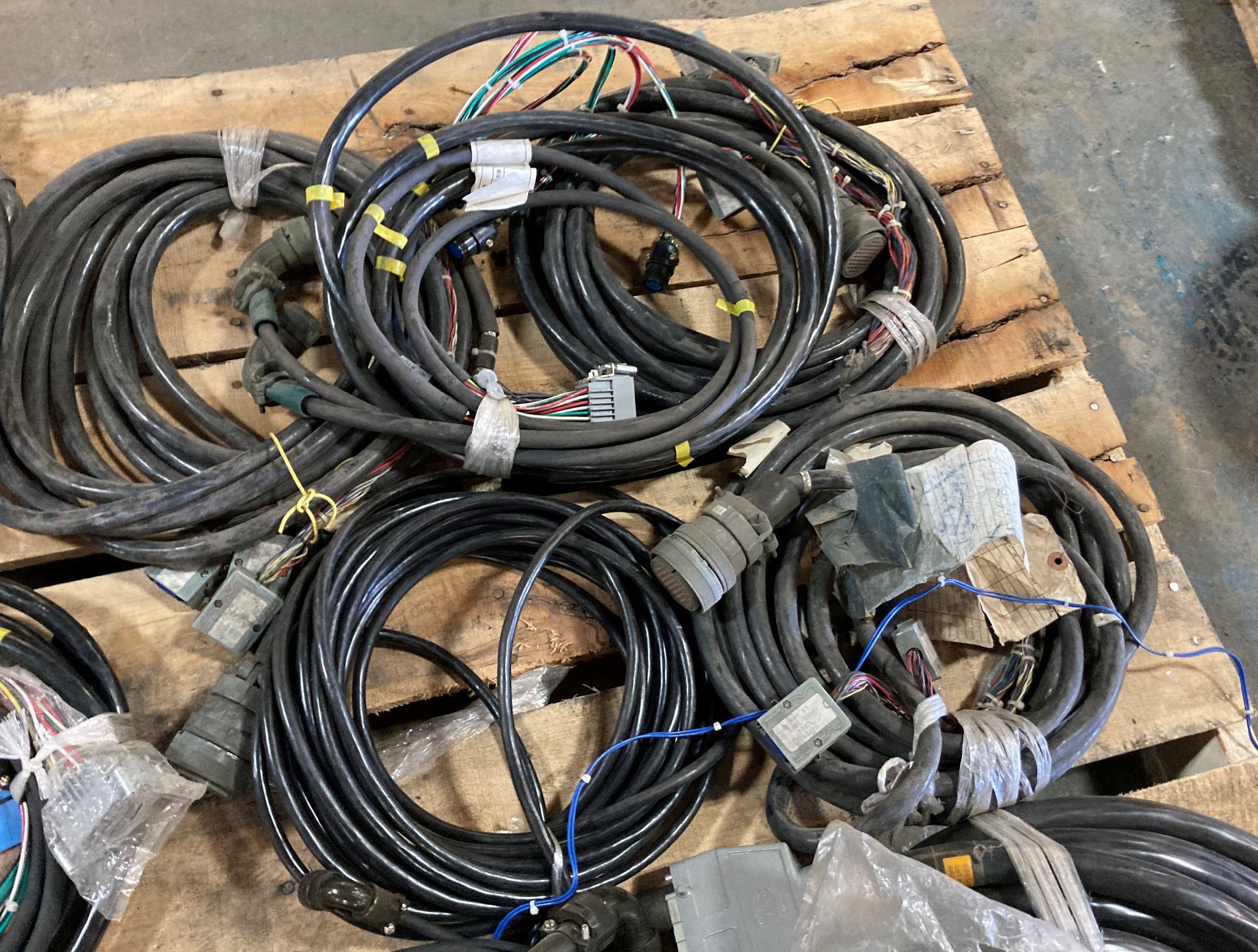 Lot of Fanuc Cable Assemblies - Image 9 of 10