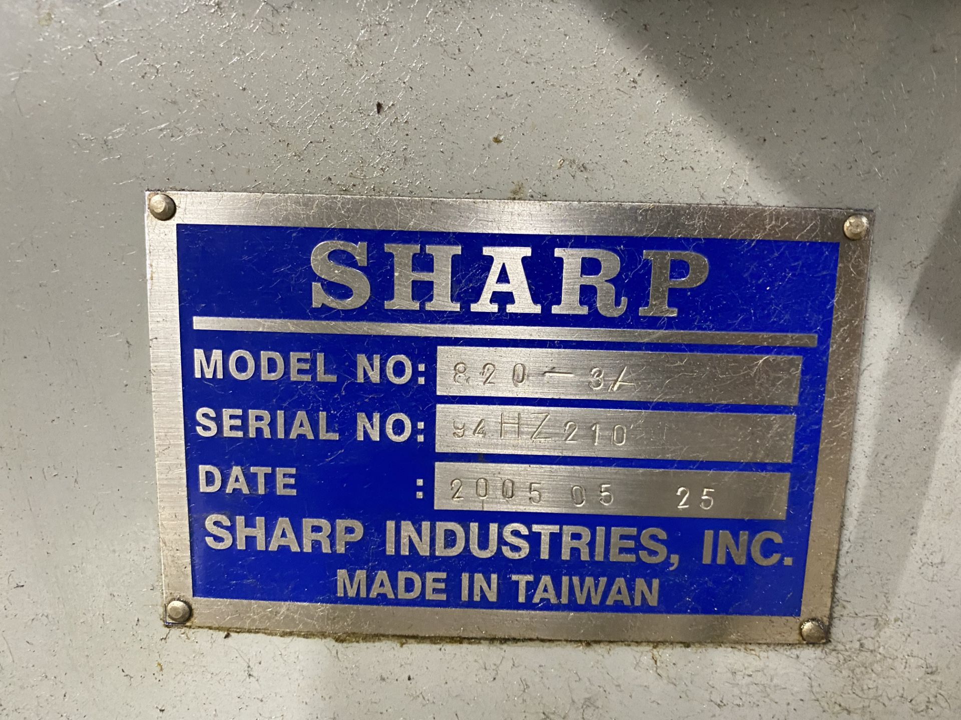 2005 Sharp 820-3A 3Axis Automatic Surface Grinder - Image 5 of 9