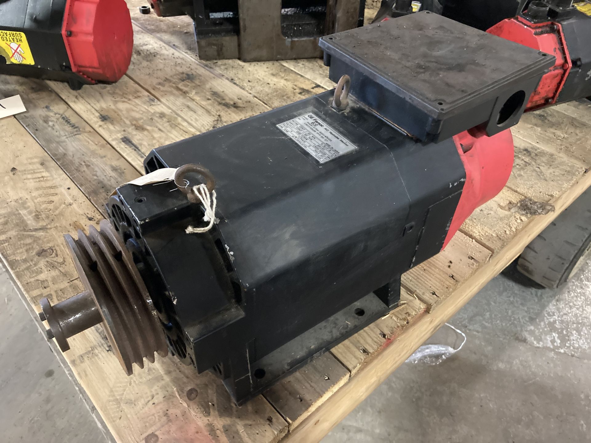 Fanuc AC Spindle Motor, M/N: 6S