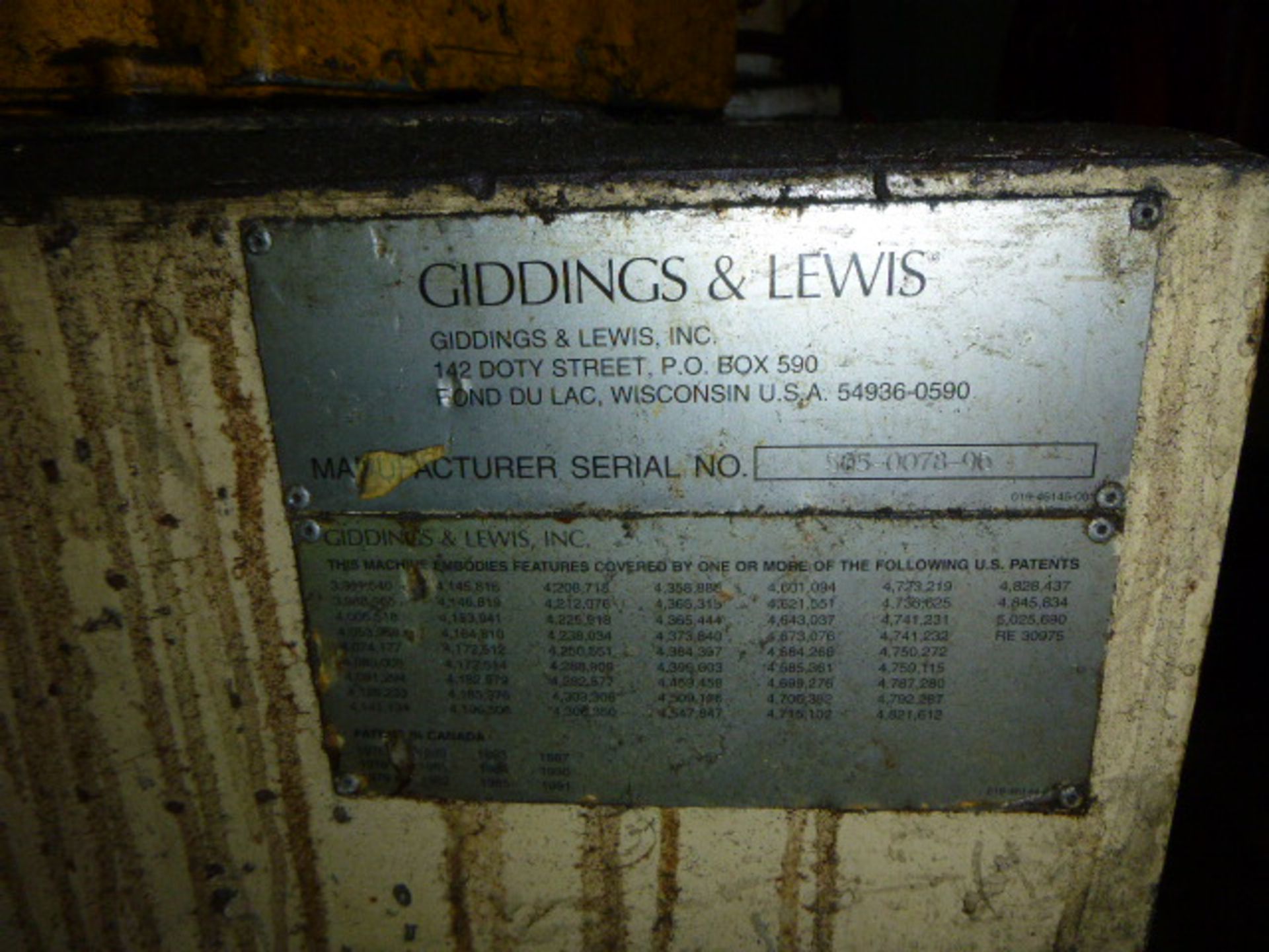 Giddings & Lewis Smartturn CNC Chucker, 20" 3-Jaw Chuck, Mfg'd: 1996 - Image 7 of 7