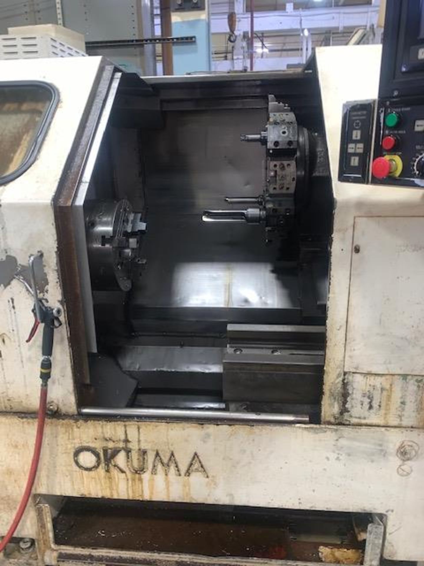 Okuma LB-25 CNC Turning Center w/ Tailstock - Image 5 of 8