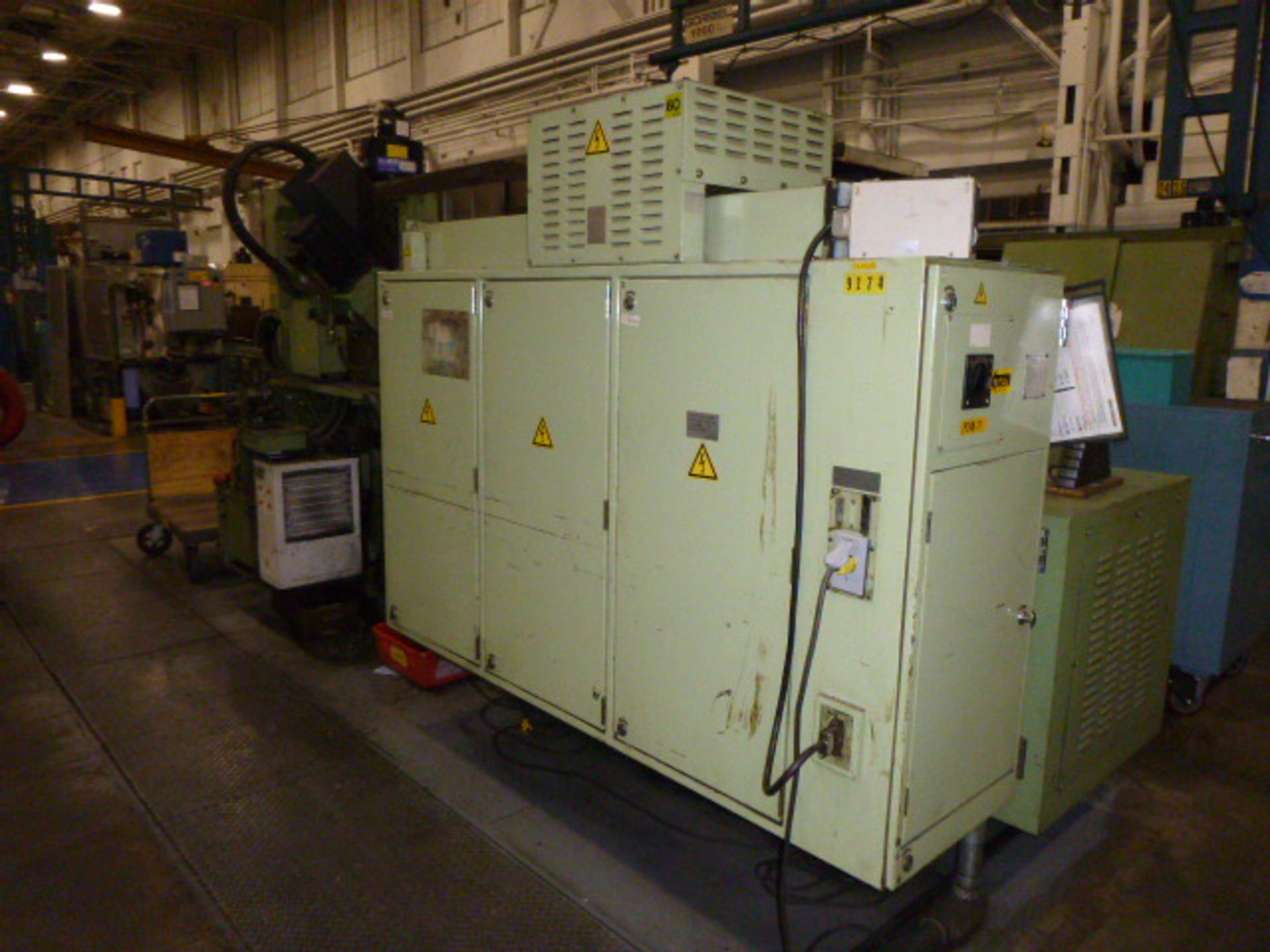 Okuma LC40 Simulturn CNC Lathe, Twin Turret, Chucker - Image 5 of 11