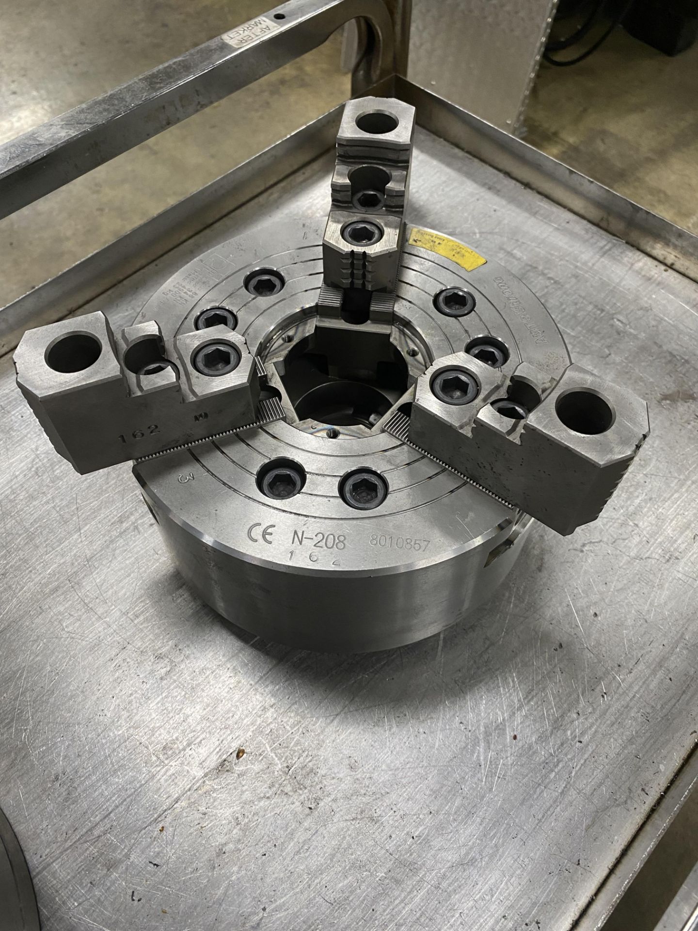 8" Auto Strong 3-Jaw Chuck