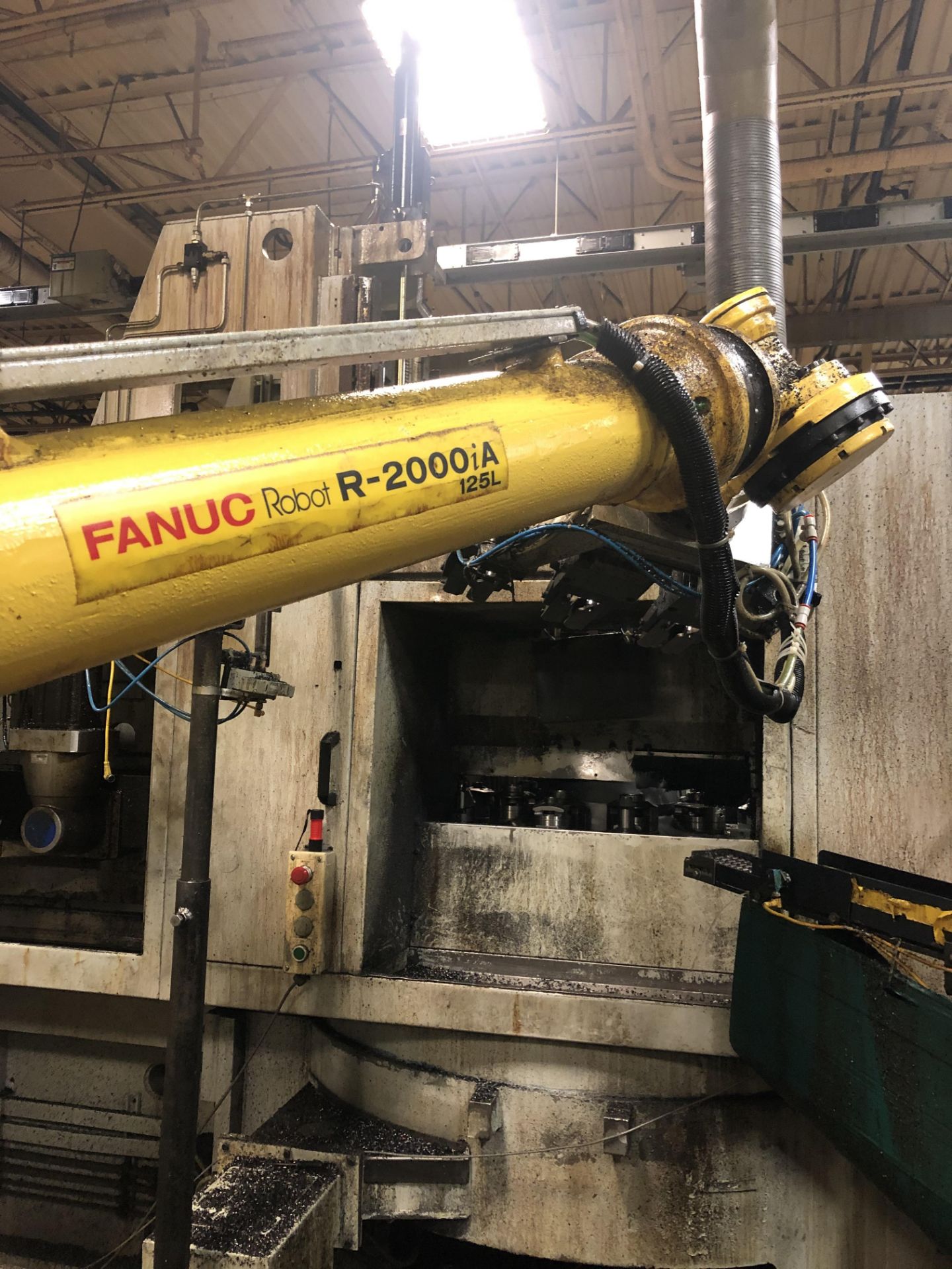 Fanuc #R-2000iA Material Handling Robot (Refurbished 2017) - Image 4 of 8