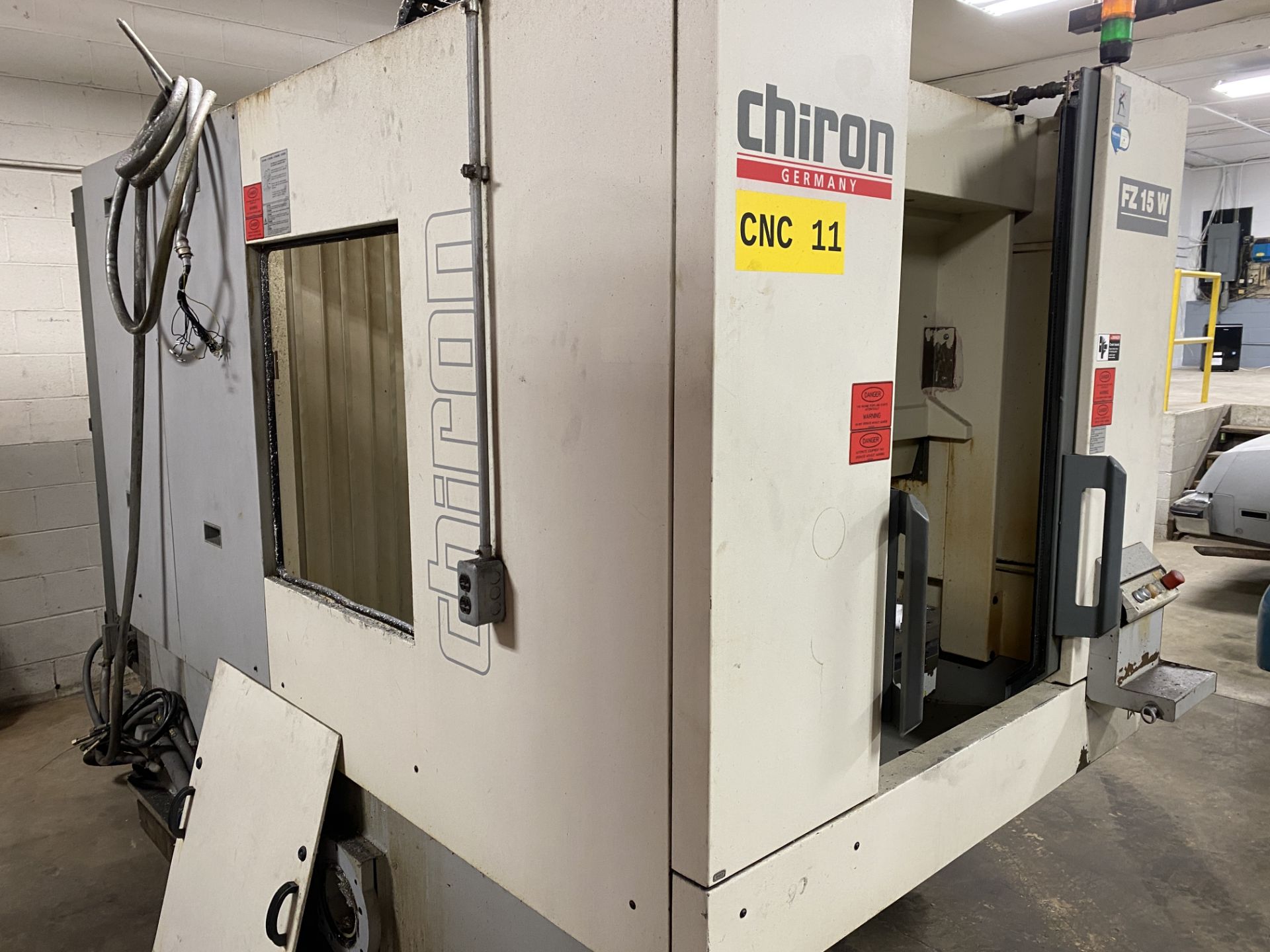 2006 Chiron FZ15W Vertical CNC Machining Center - Image 3 of 13