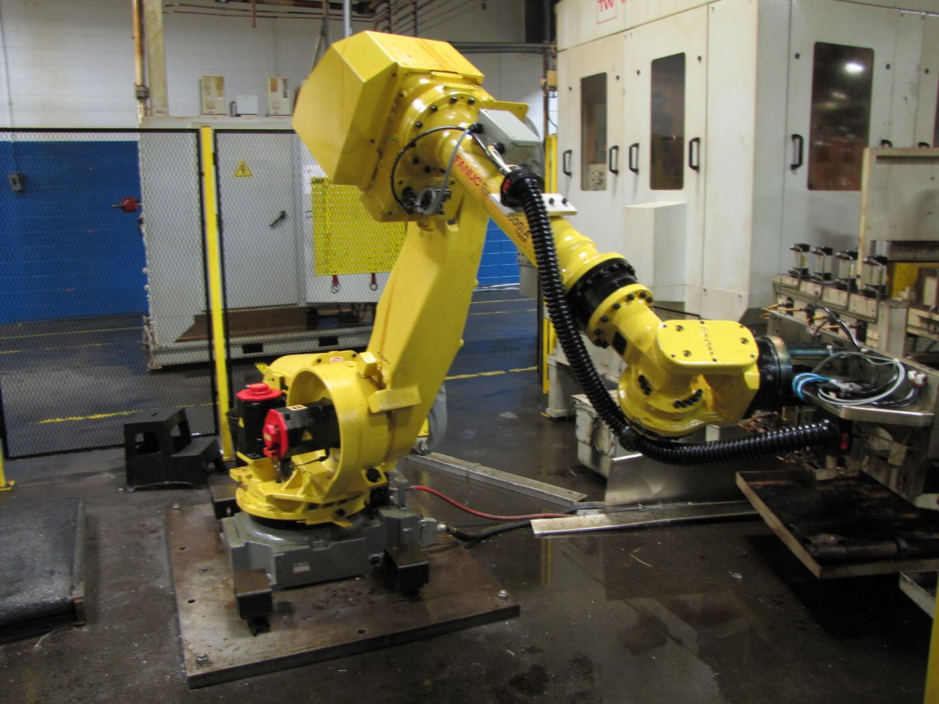 Fanuc #R-2000iA/165F Material Handling Robot (Refurbished 2019)