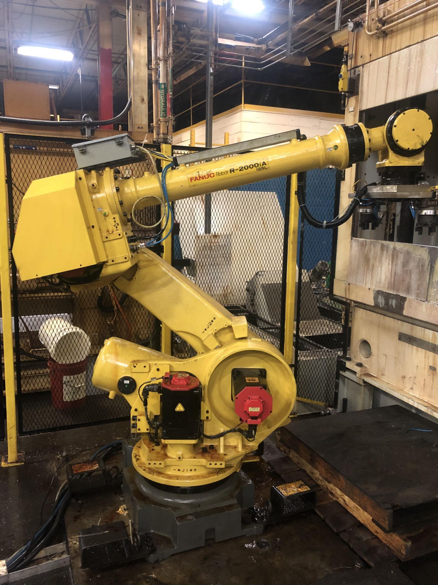 Fanuc #R-2000iA/125L Material Handling Robot (Refurbished 2017) - Image 8 of 8