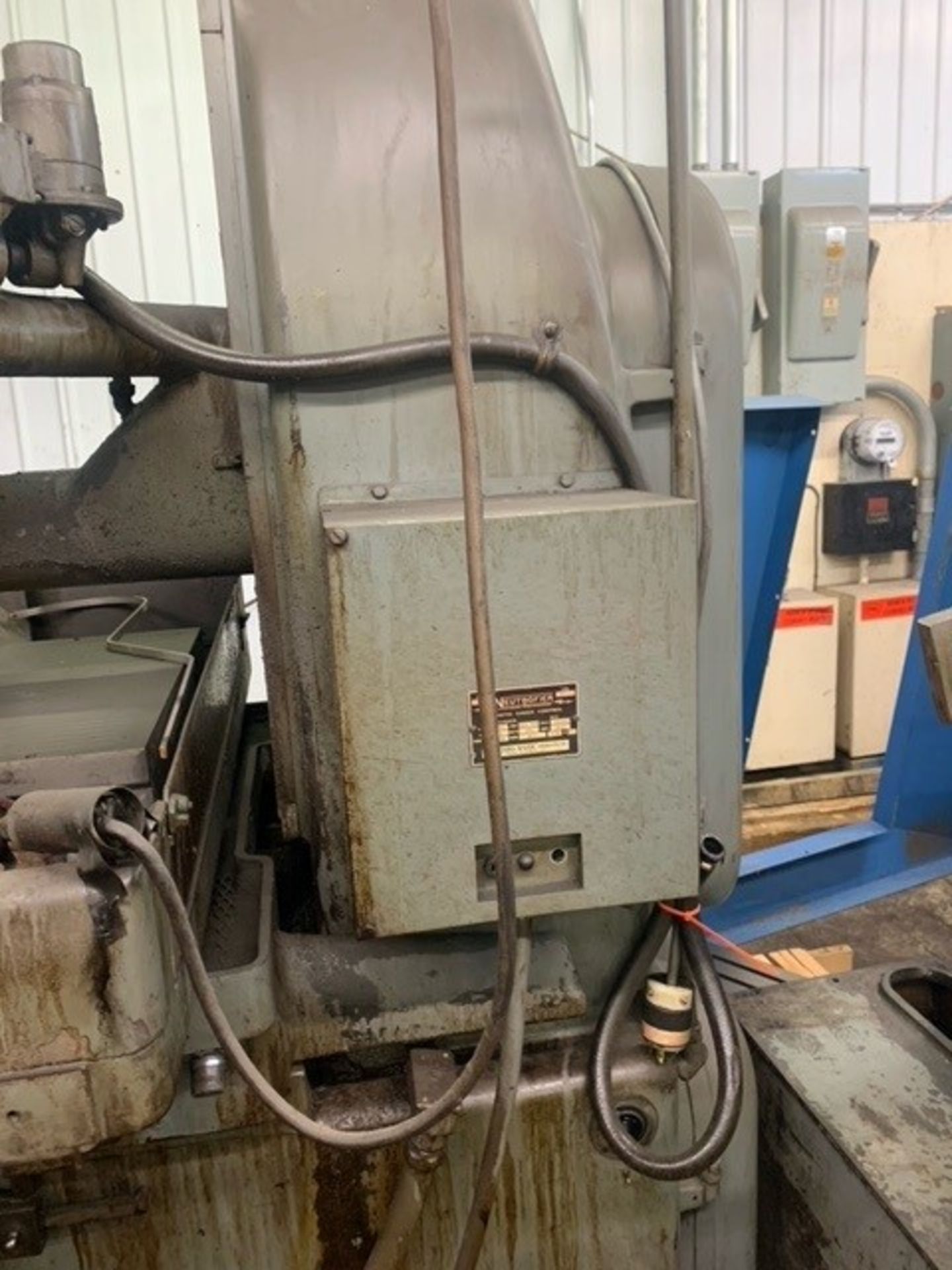 12" x 24" Grand Rapids / Gallmeyer Surface Grinder - Image 2 of 4