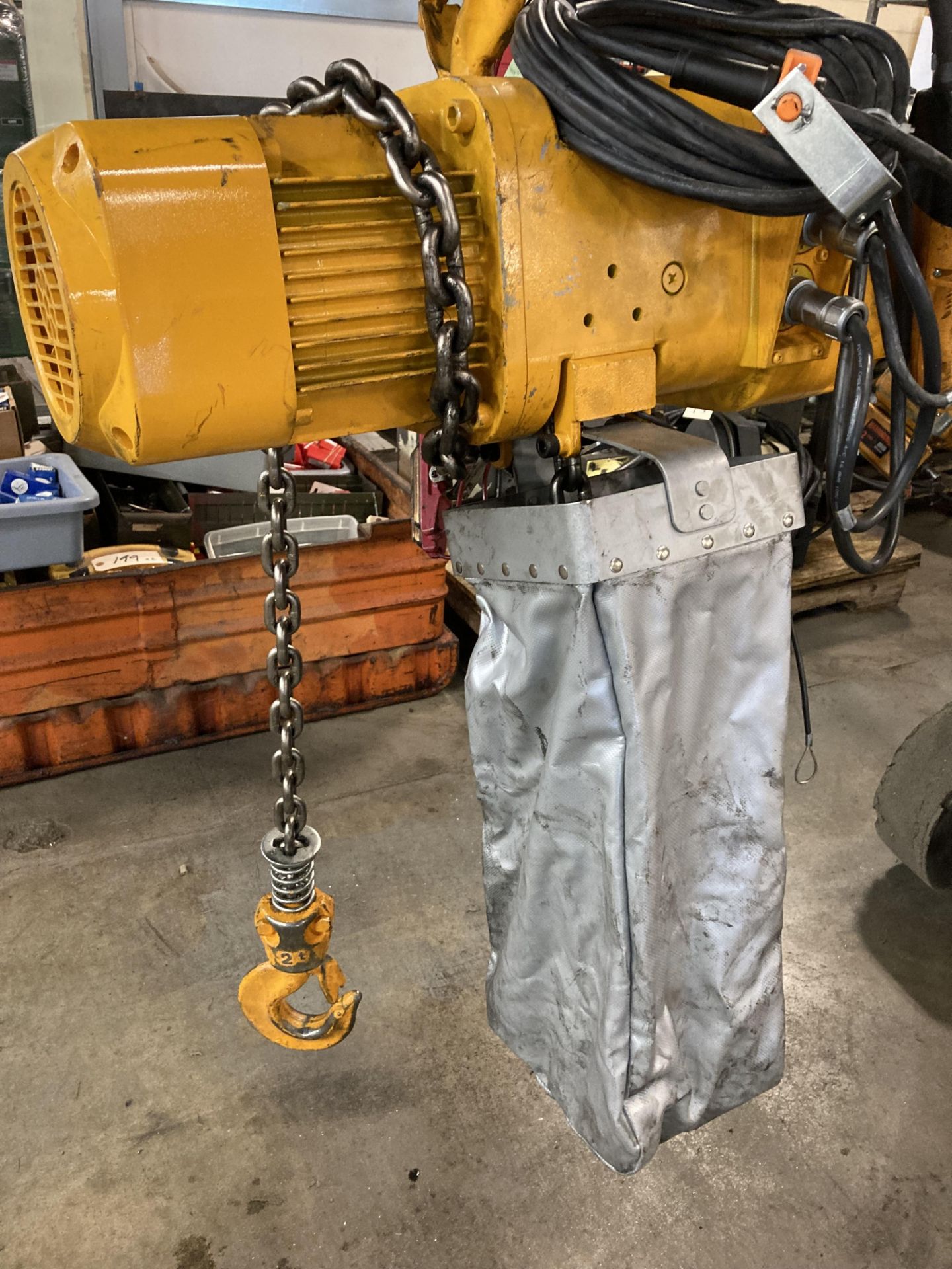 Harrington 2 Ton Chain Hoist, Code: NER020L - Image 4 of 7