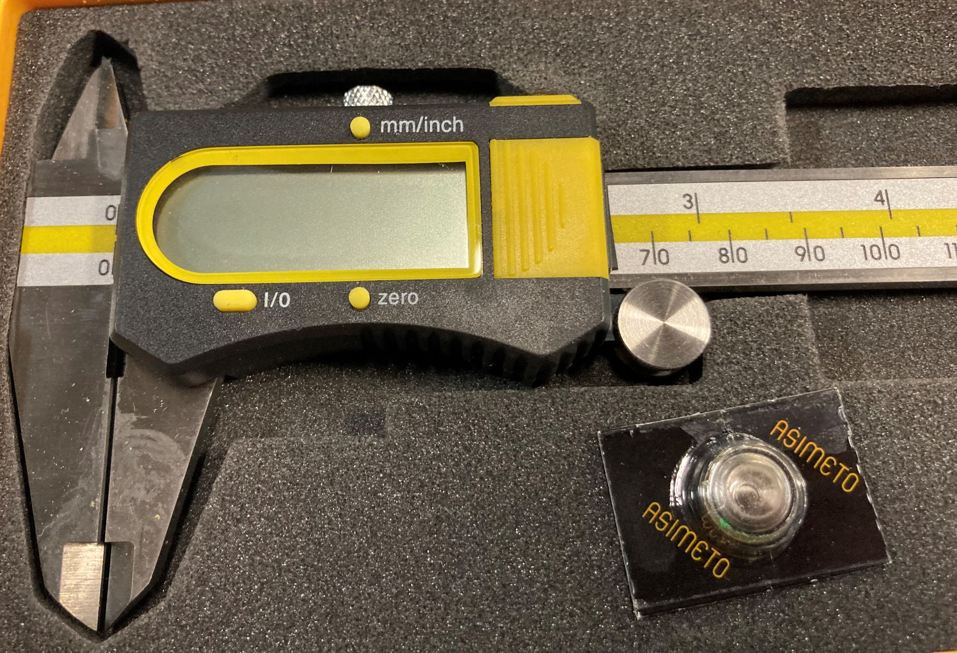 (2) New Asimeto 6" Digimatic Calipers, P/N: A15M02 - Image 4 of 5