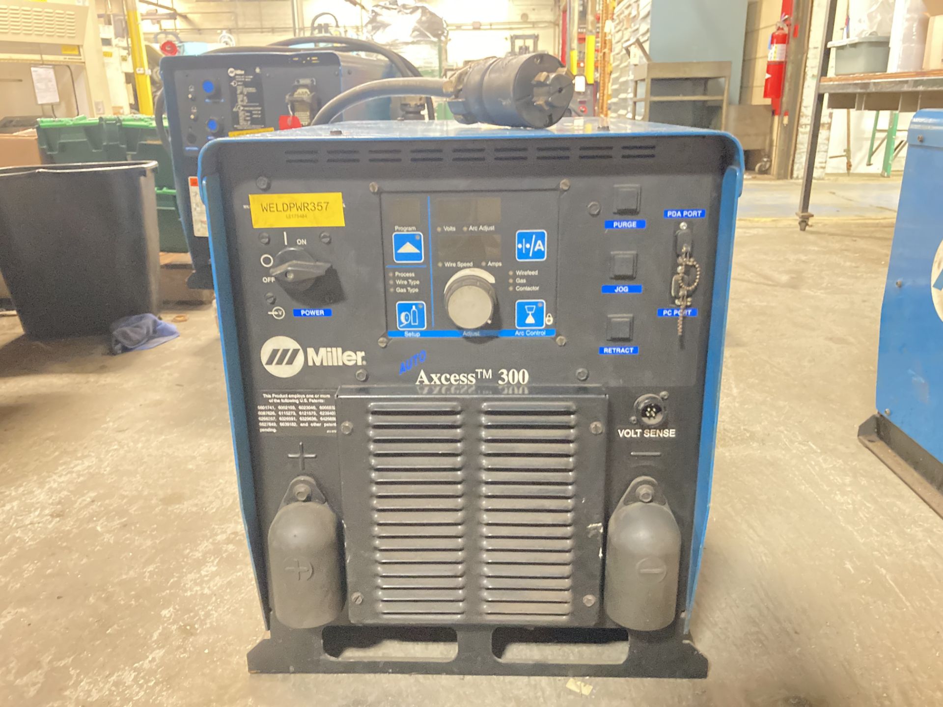 Miller Auto Axcess 300 Welder - Image 2 of 7