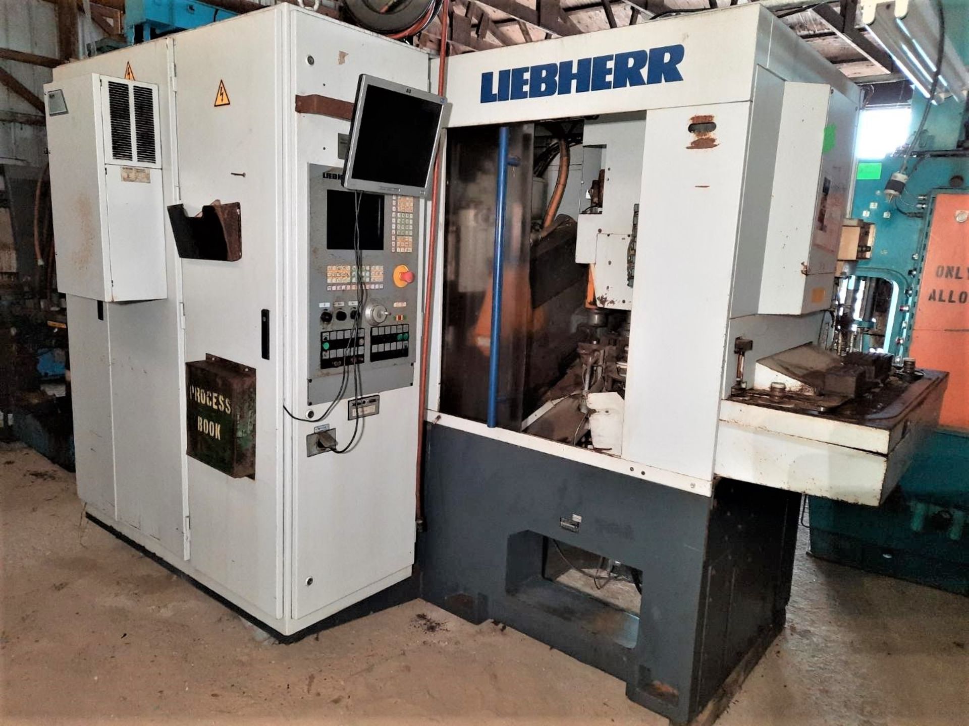 Liebherr LC 153 CNC Gear Hobber