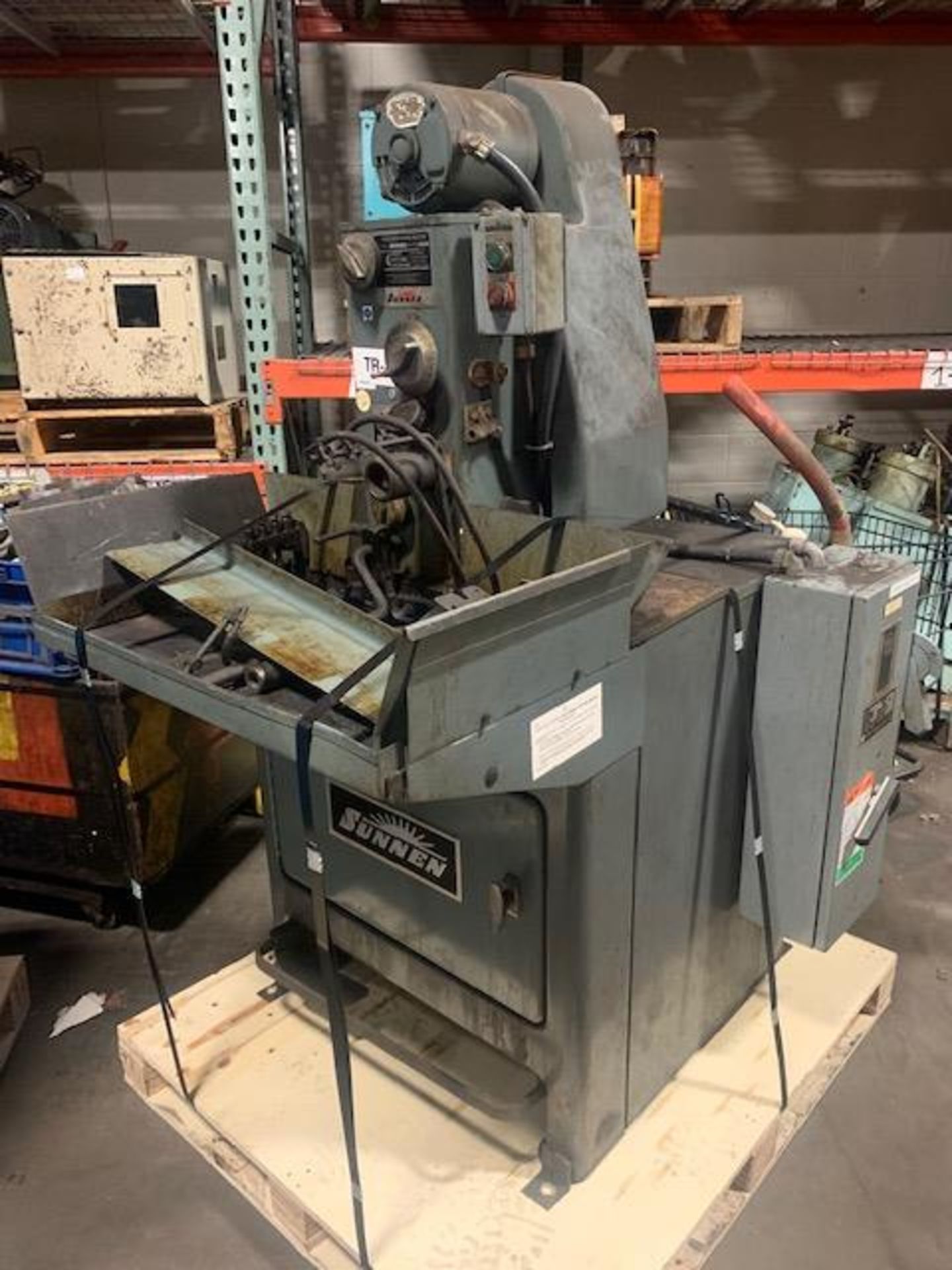 Sunnen MBB-1660E Horizontal Precision Honing Machine