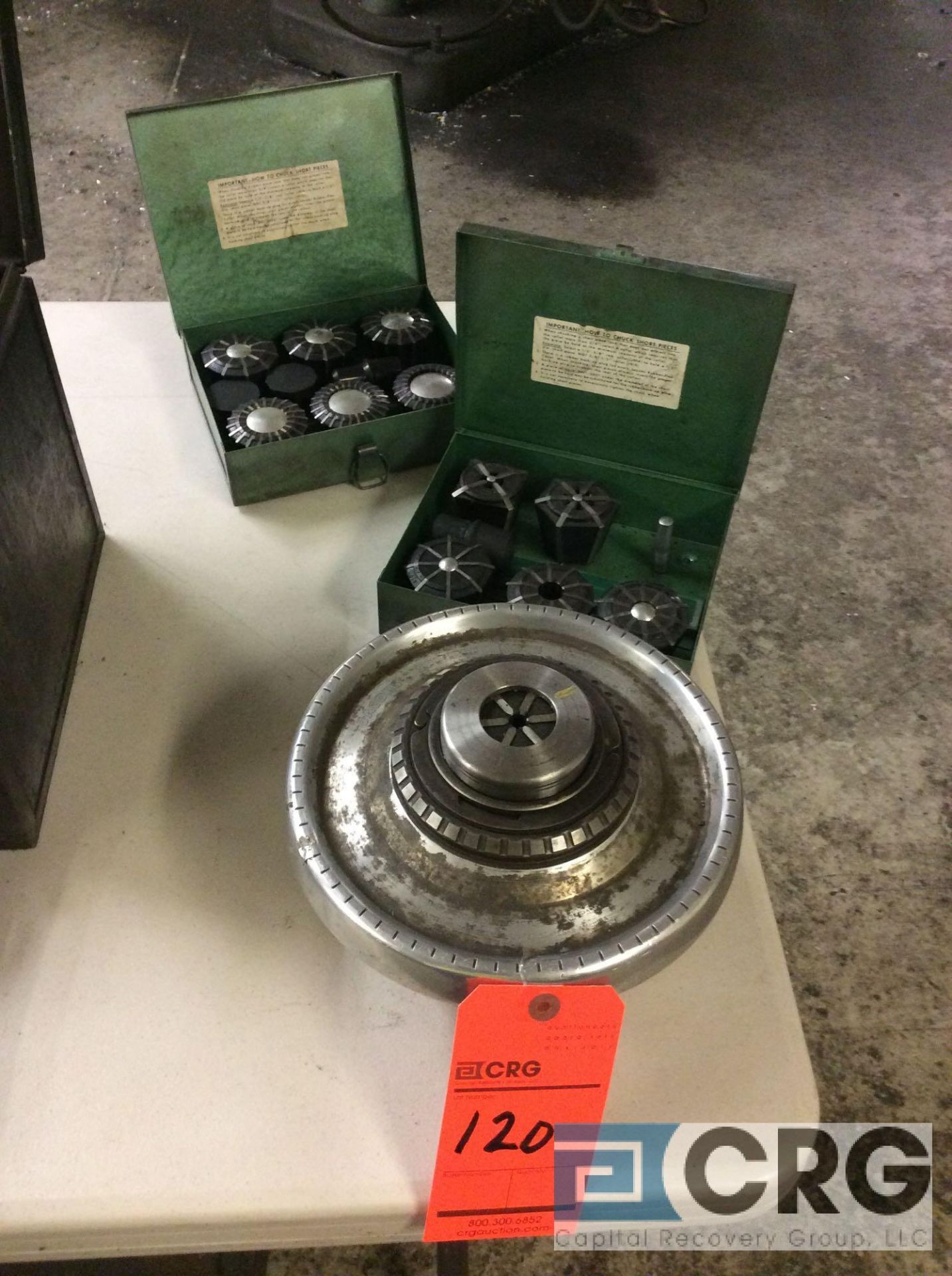 Jacobs spindle nose lathe chuck with (2) sets of rubber collets