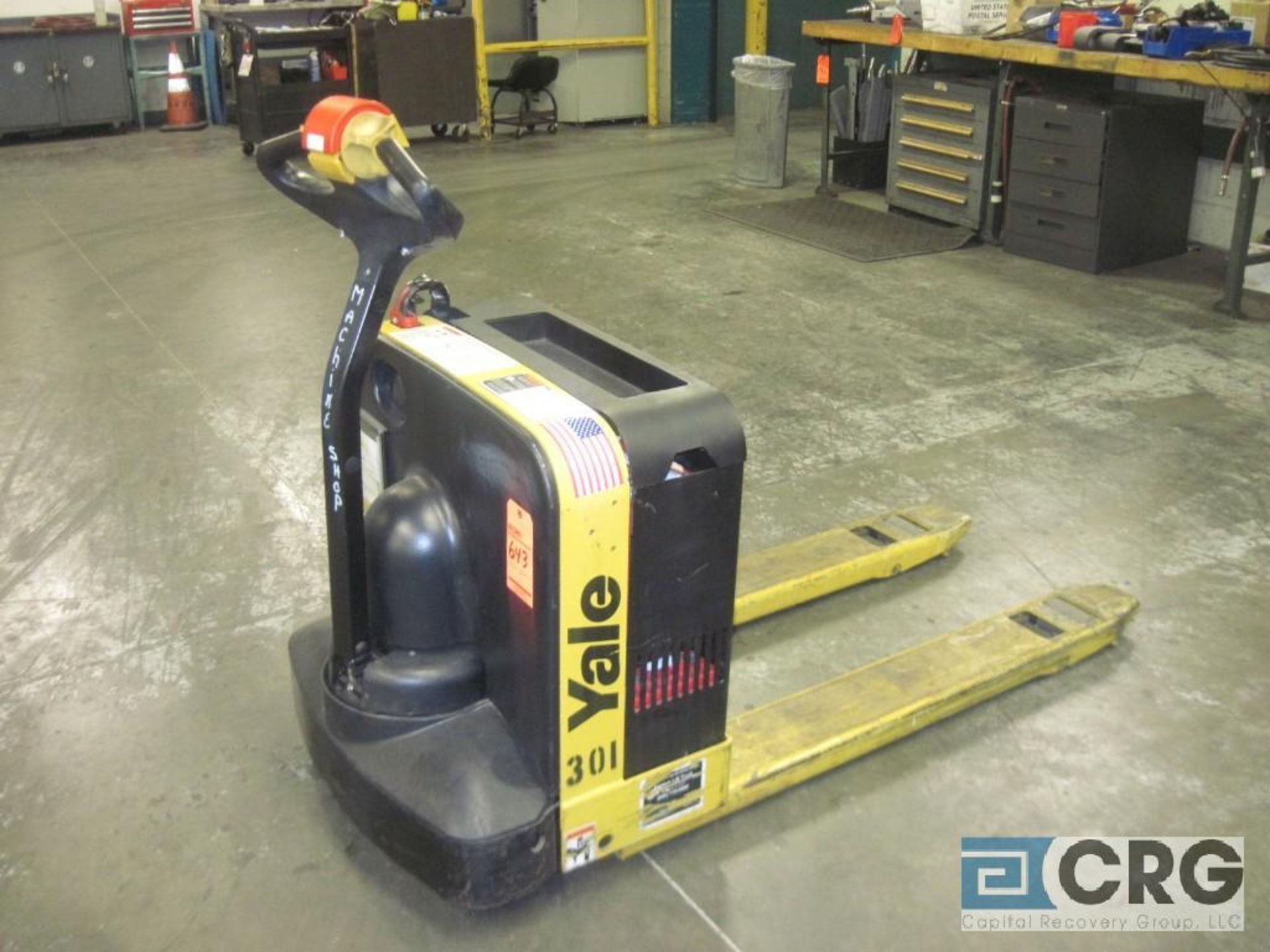 Yale MPB040-EN24T2748 walk behind pallet jack, 24 volt battery, 4000 lb capacity (Machine Shop