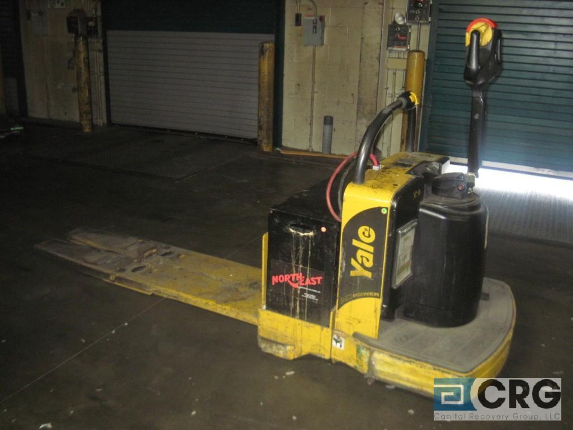 Yale MPE080LVGN24T2784 ride on pallet jack, 8000 lb capacity, extended forks, 24 volt electric, (#