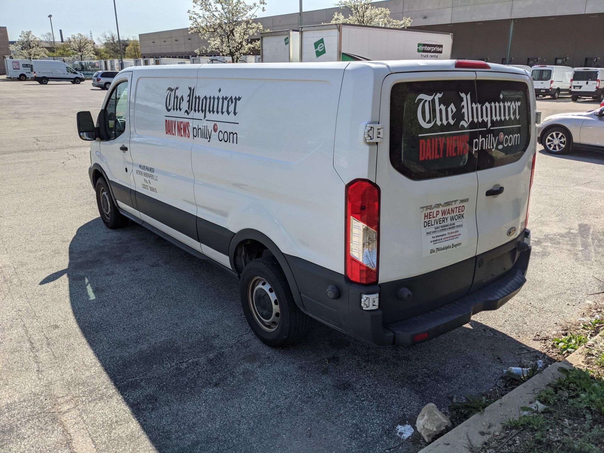 2016 Ford Transit350 Van - 9500 GVW, 81868 odometer reading. Flat Top Roof, 9500 GVW, 3.7L Gas, Auto - Image 5 of 9