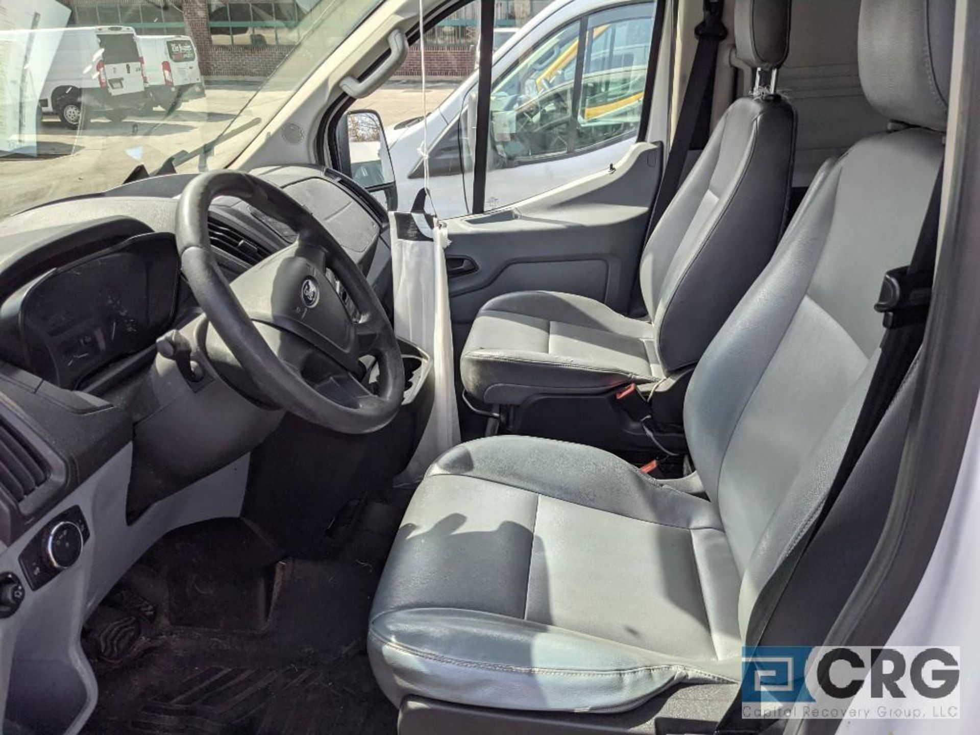 2015 Ford Transit350 Van - 9500 GVW, 289035 odometer reading. Flat Top Roof, 9500 GVW, 3.7L Gas, - Image 7 of 9