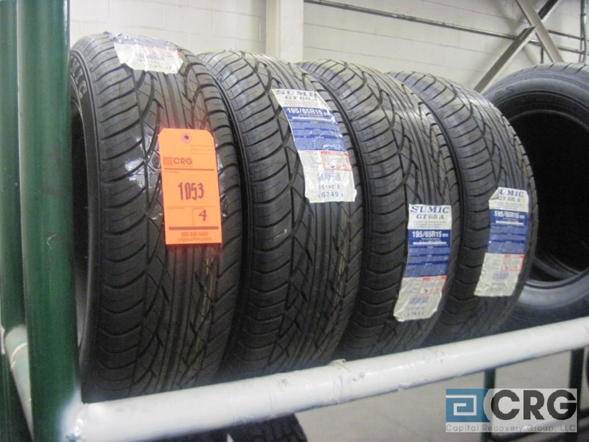 Lot of (4) sUMIC TIRES, 195/65r15 (NEW)