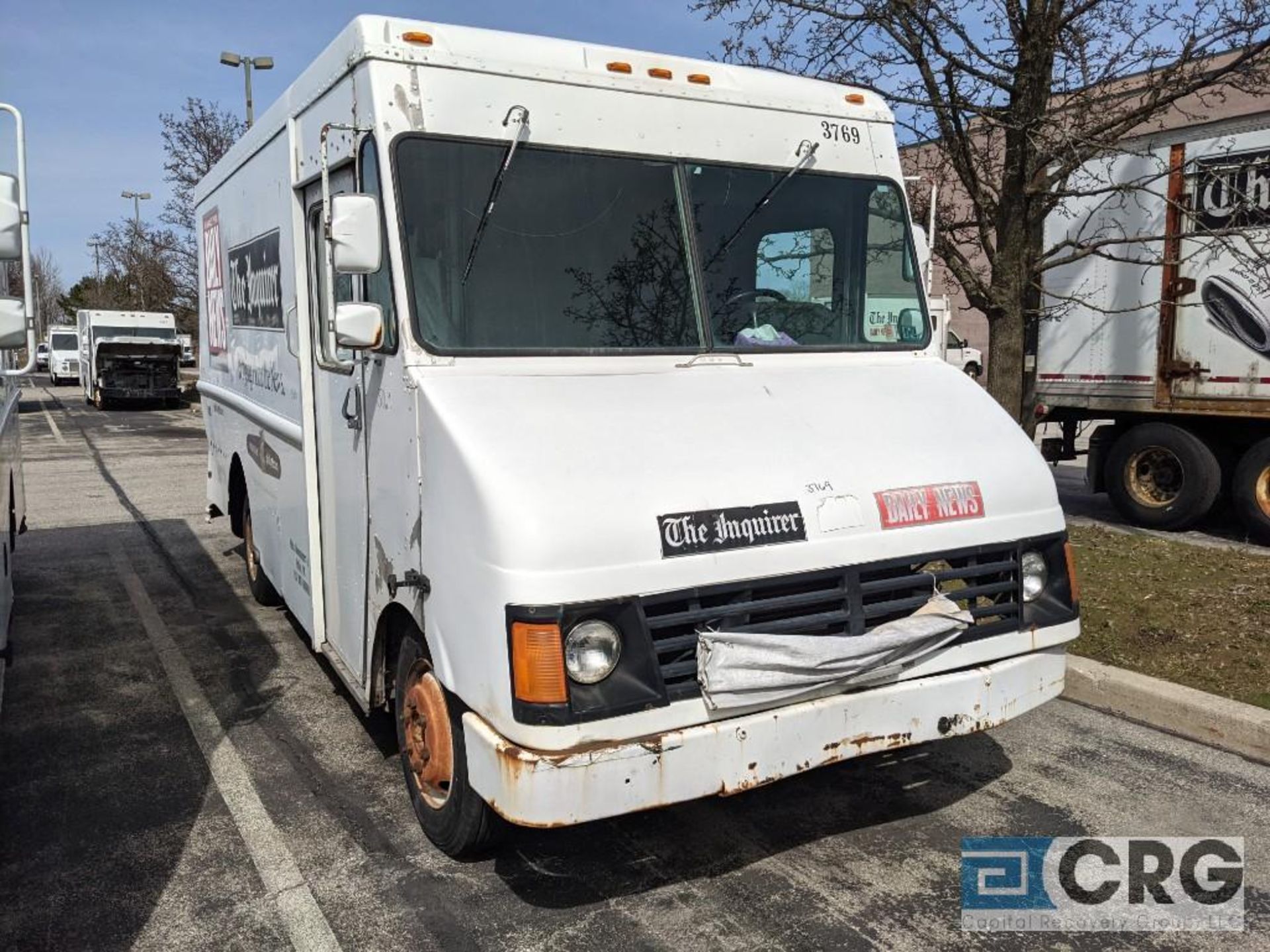 1997 Freightliner MT-45 - VIN# 4UZA4FFD2VC805652, 18000 GVW, 289959 odometer reading. Unit # 3769 - Image 2 of 6