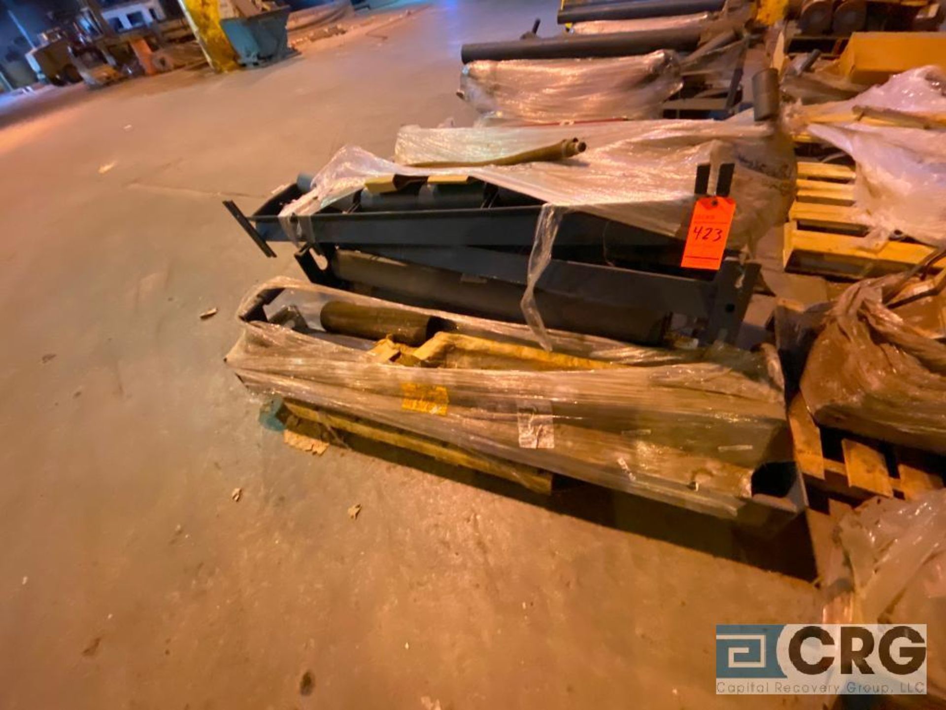 Lot of assorted conveyor parts and hydraulic cylinders (2 locations) (Location: RNP Warehouse) - Image 3 of 9