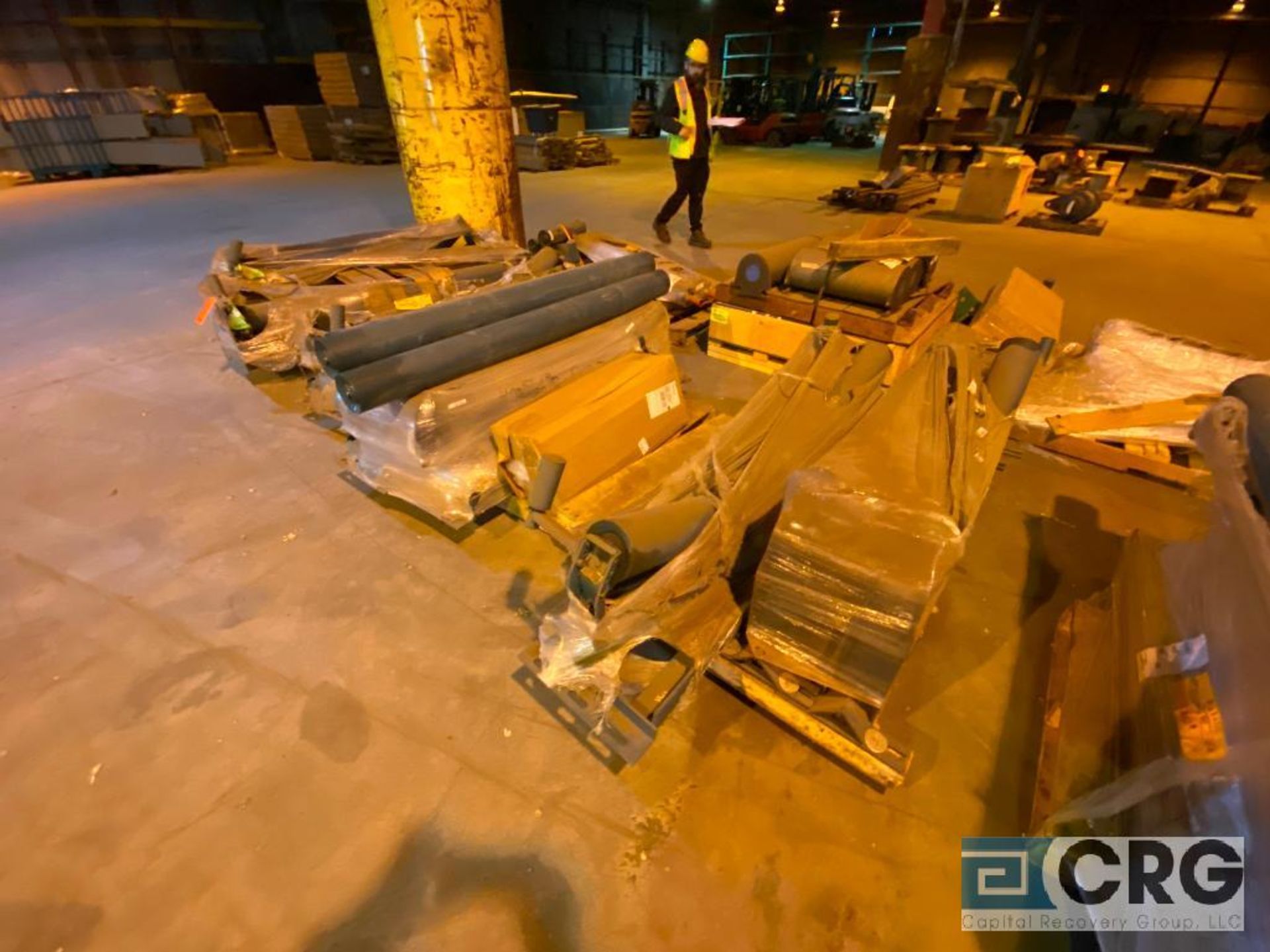 Lot of assorted conveyor parts and hydraulic cylinders (2 locations) (Location: RNP Warehouse) - Image 5 of 9