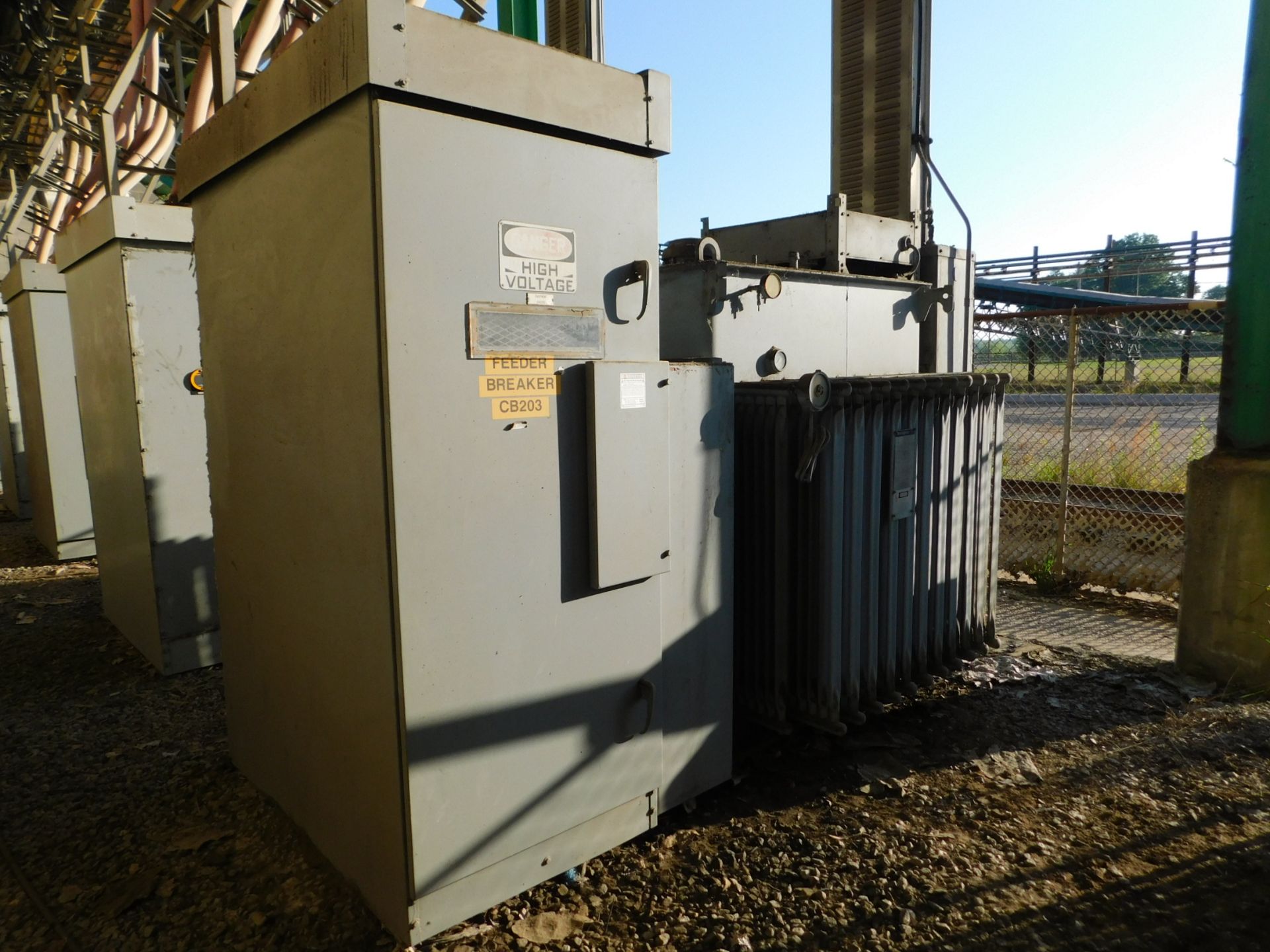 General Electric three phase substation transformer, Wesco fluid, 13800-408Y 1277, 55-65° C rise, - Image 2 of 3