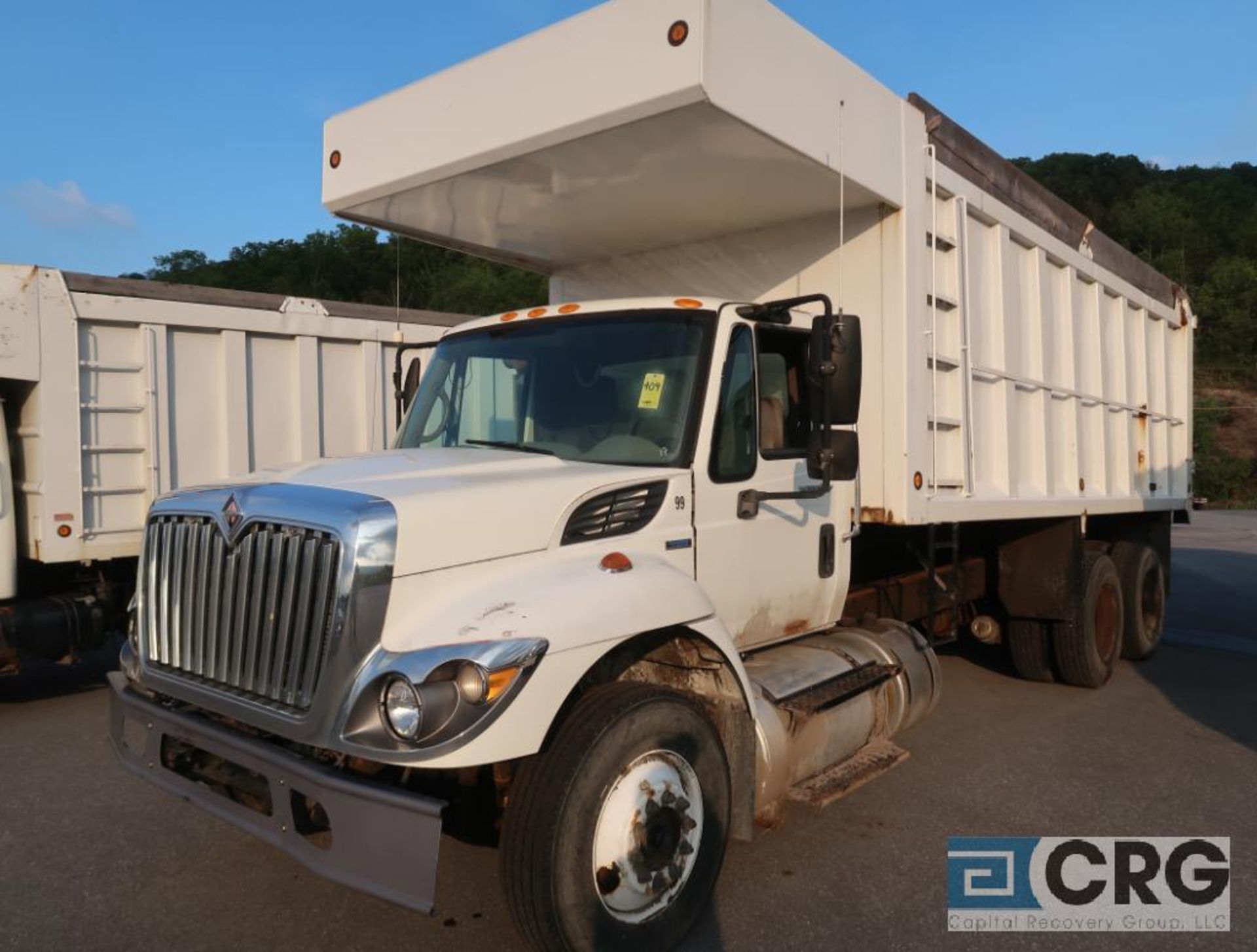 2009 International 7400 Workstar, regular cab, 6 X 4, Max Xforce DT Int. turbo engine, AT, diesel,